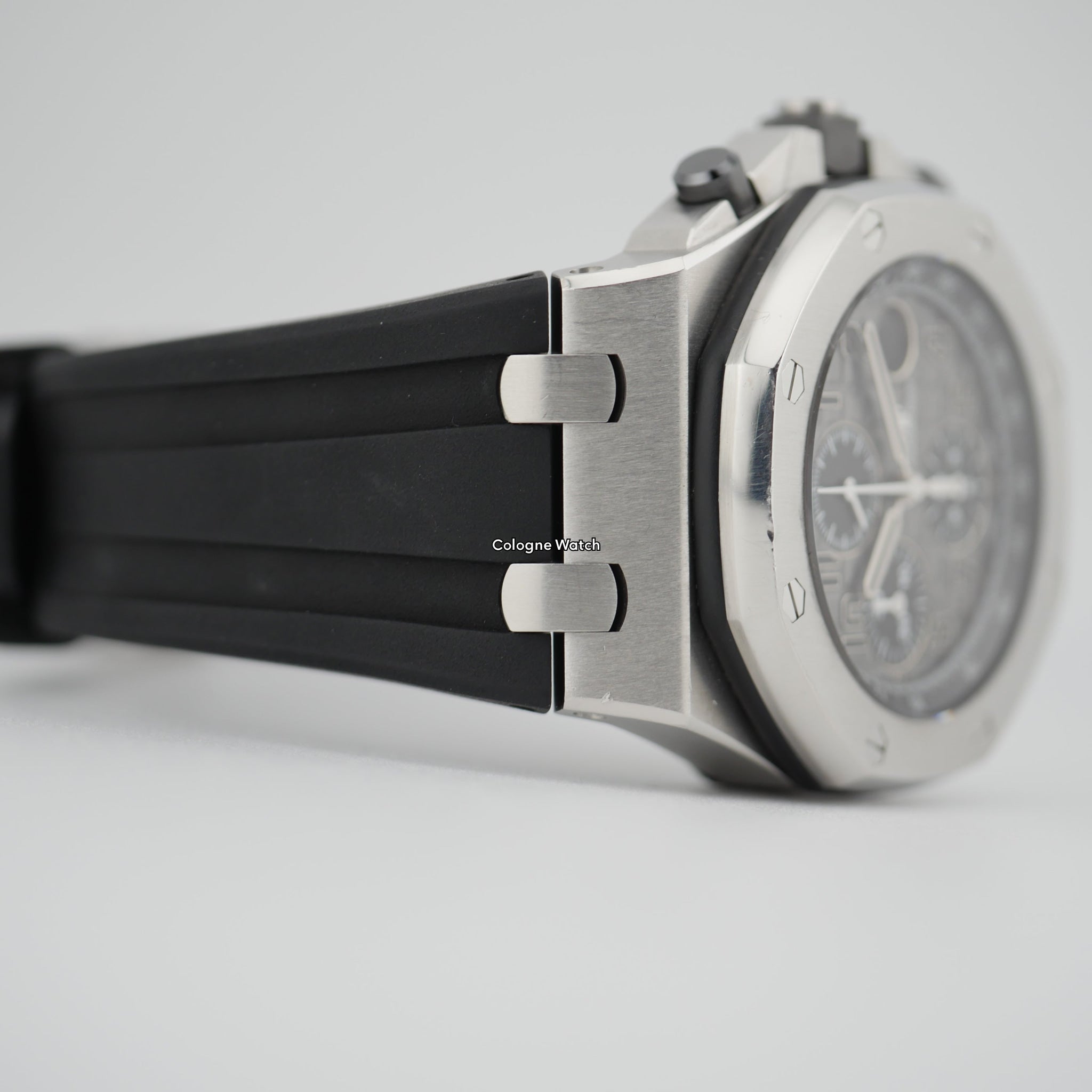 Audemars Piguet Royal Oak Offshore Stahl "Elephant" 26470ST.OO.A104CR.01 - 2017