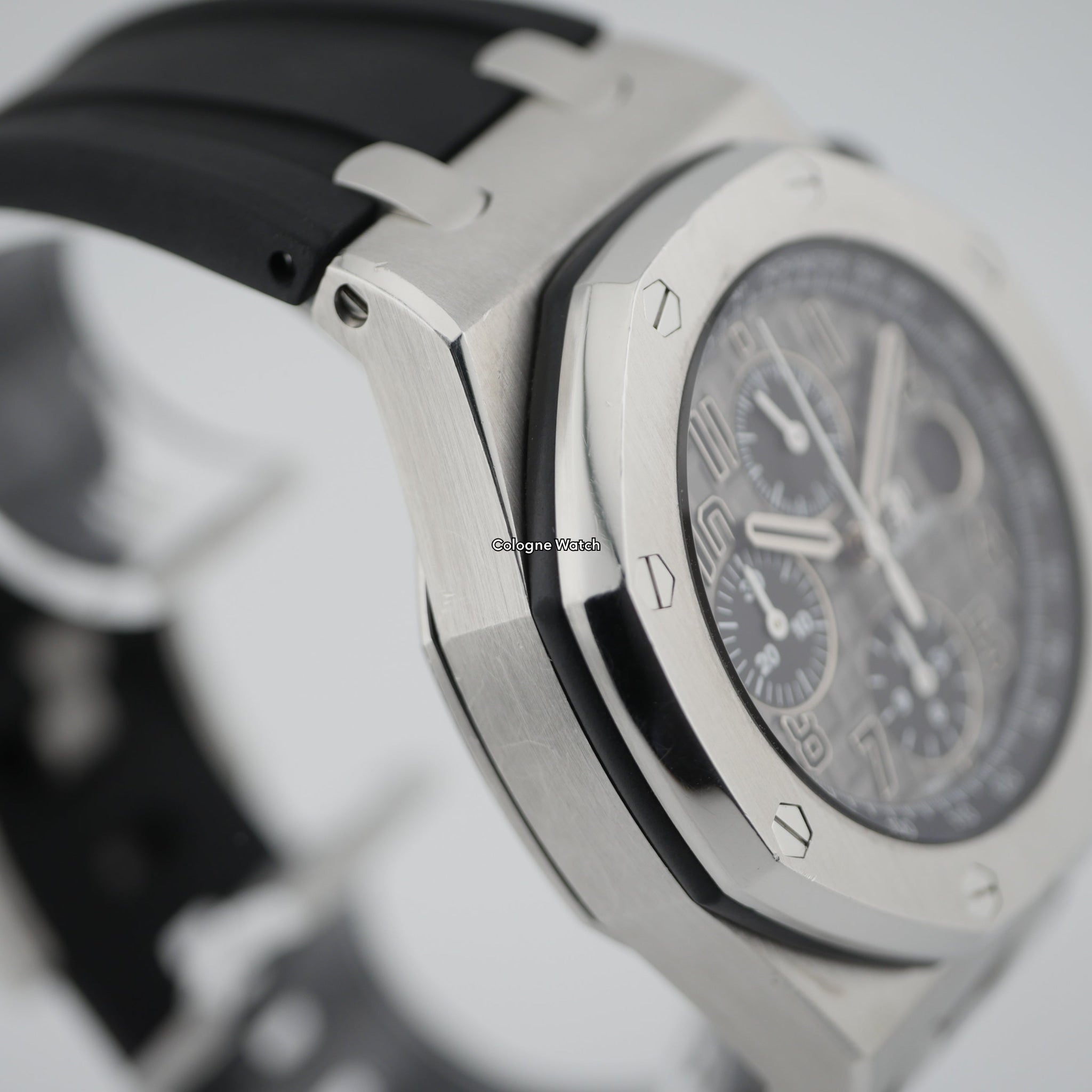 Audemars Piguet Royal Oak Offshore Stahl "Elephant" 26470ST.OO.A104CR.01 - 2017