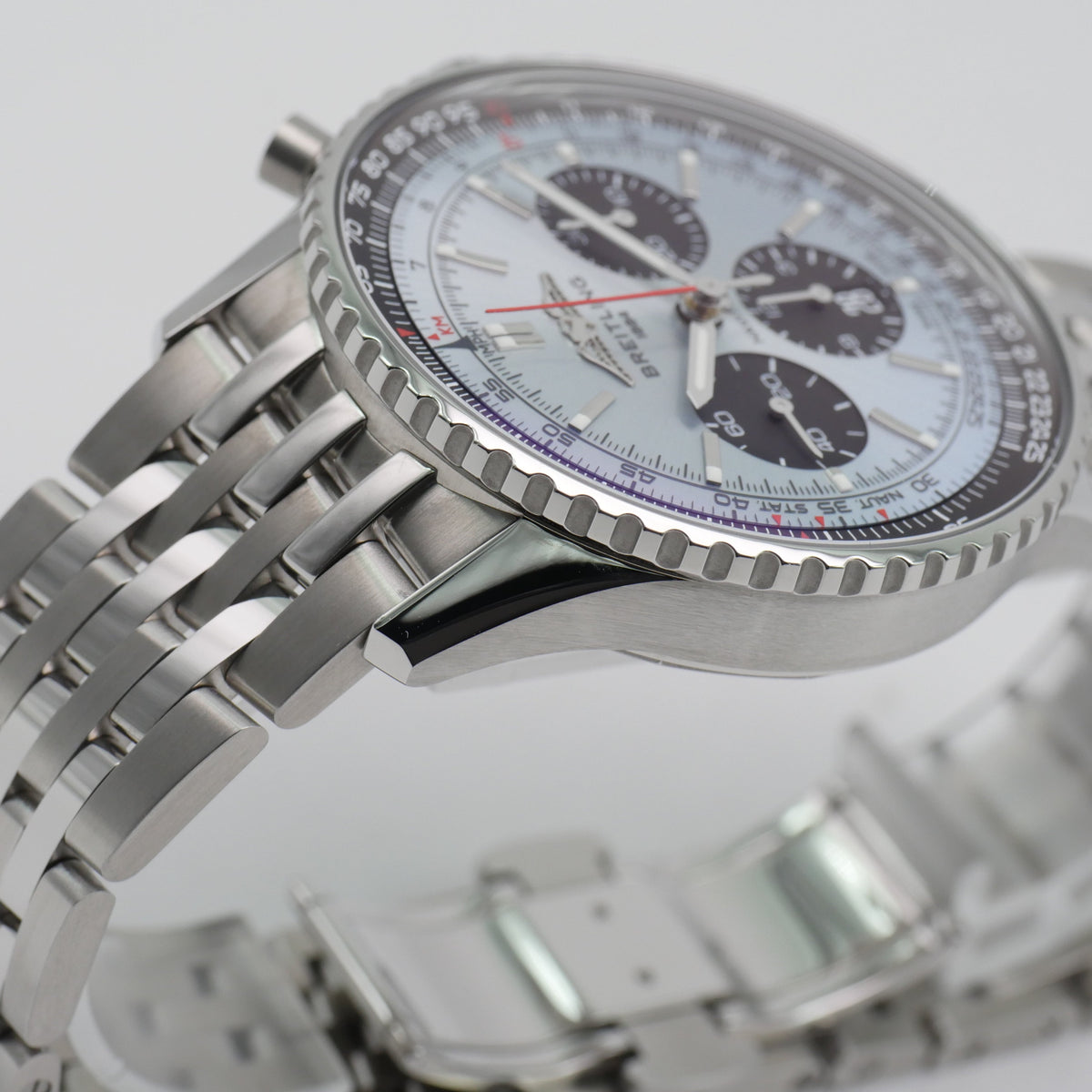 Breitling Navitimer B01 Chronograph 42 Stahl AB0138241C1A1 - 2023