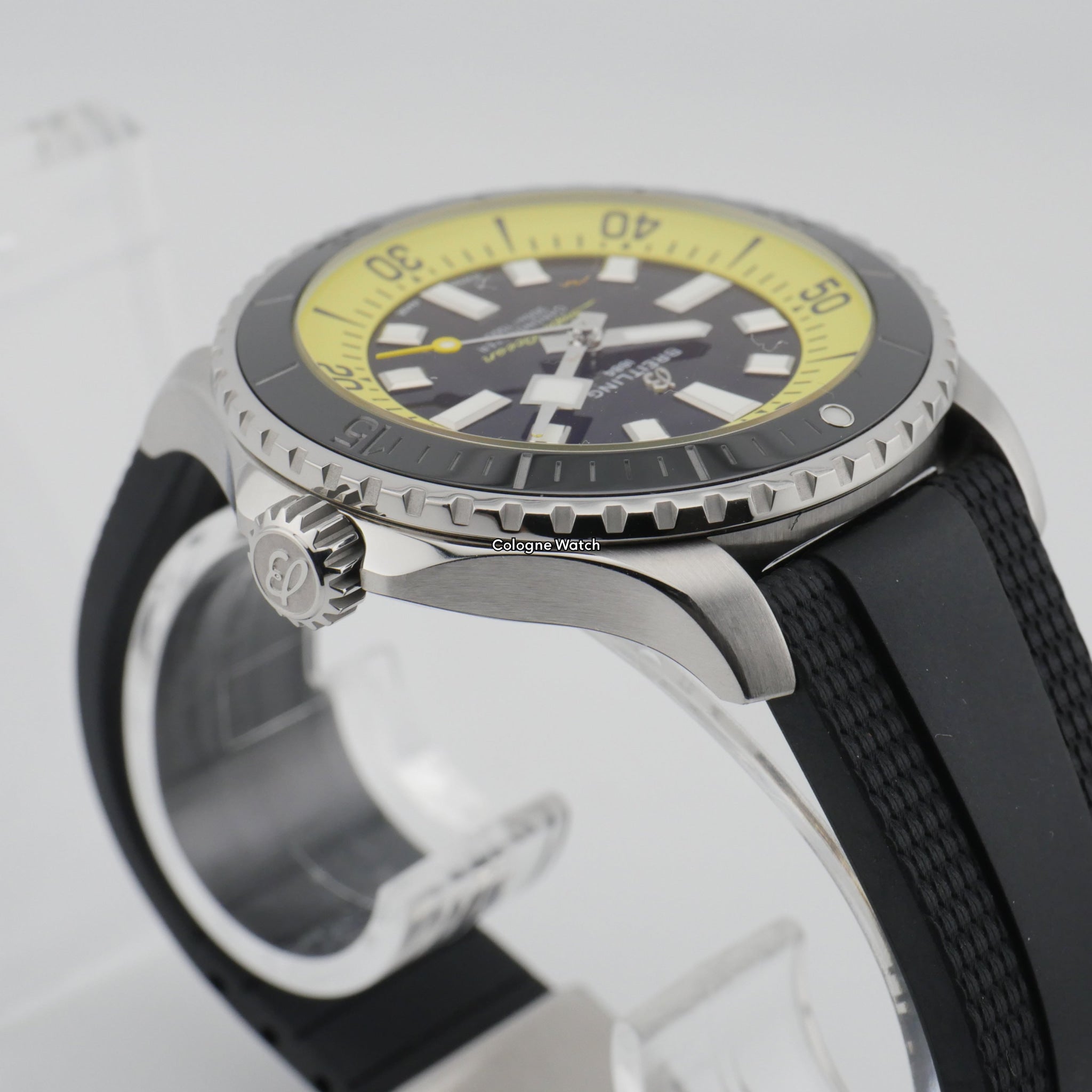 Breitling SuperOcean Automatic 44 Stahl A173762A1B1S1 - 2024