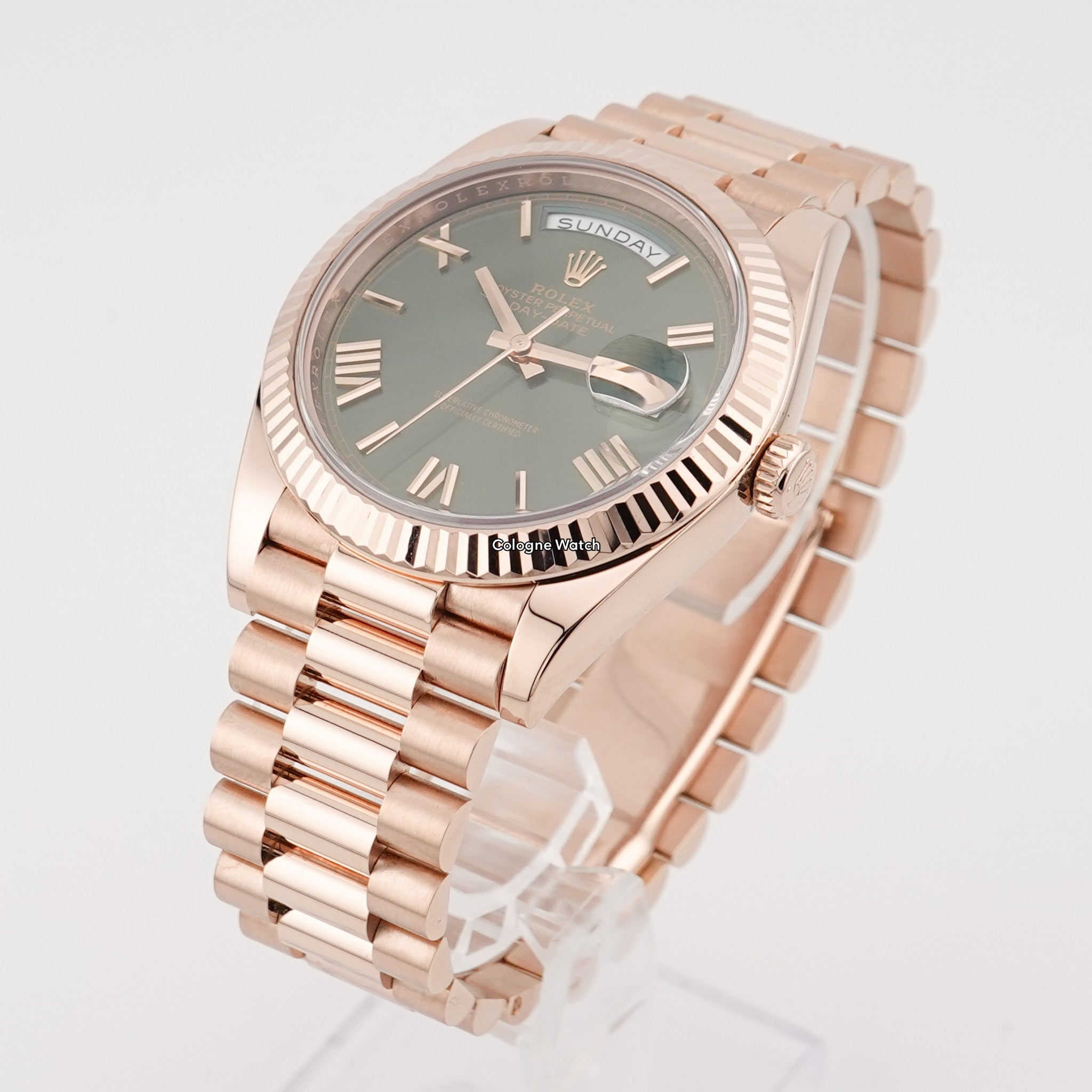 Rolex Day-Date 40 Roségold Olive Green Dial 228235 - 2022