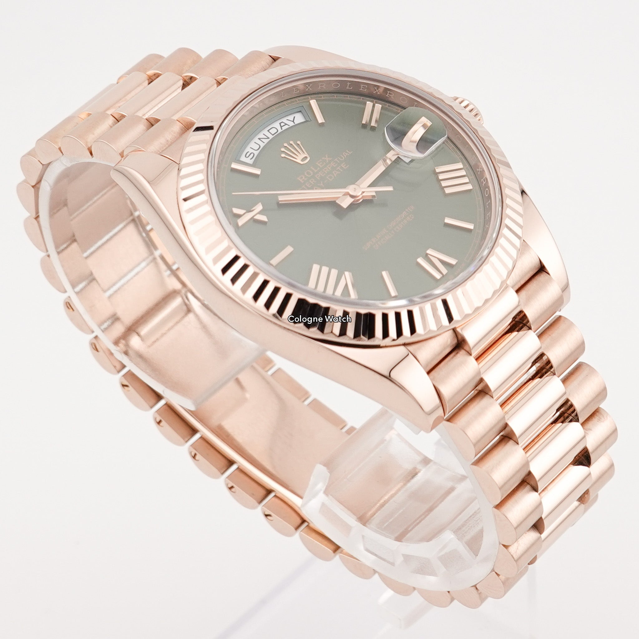 Rolex Day-Date 40 Roségold Olive Green Dial 228235 - 2022