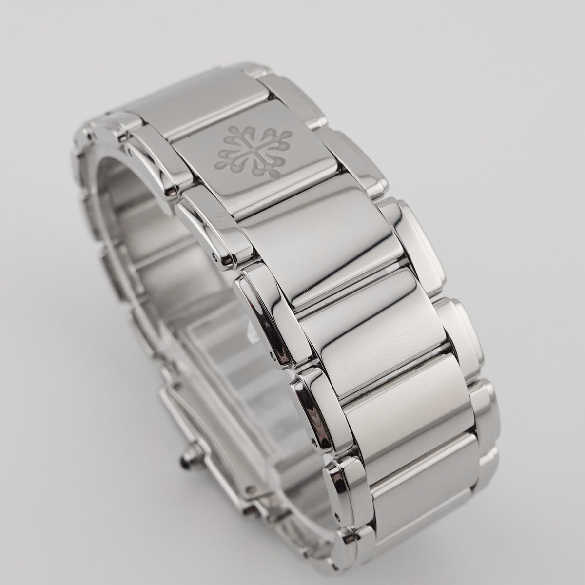 Patek Philippe Twenty~4 4910/10A-011 - only watch