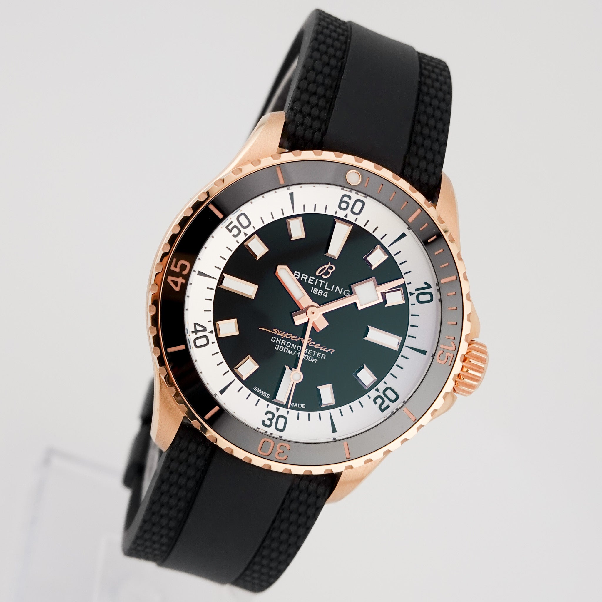 Breitling Super Ocean 42 - R17375 - 2021
