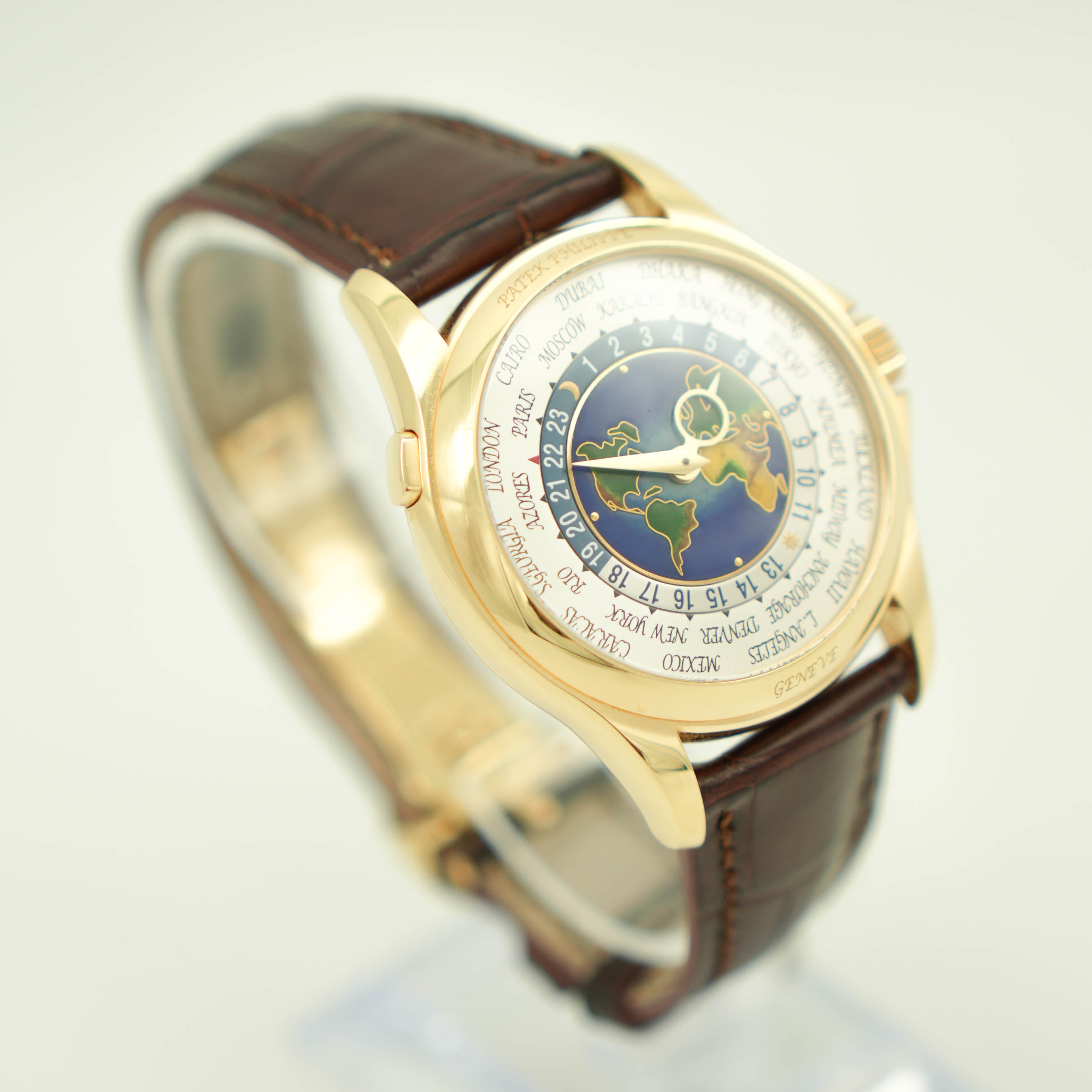 Patek Philippe World Time Gelbgold 5131J-001 - 2011