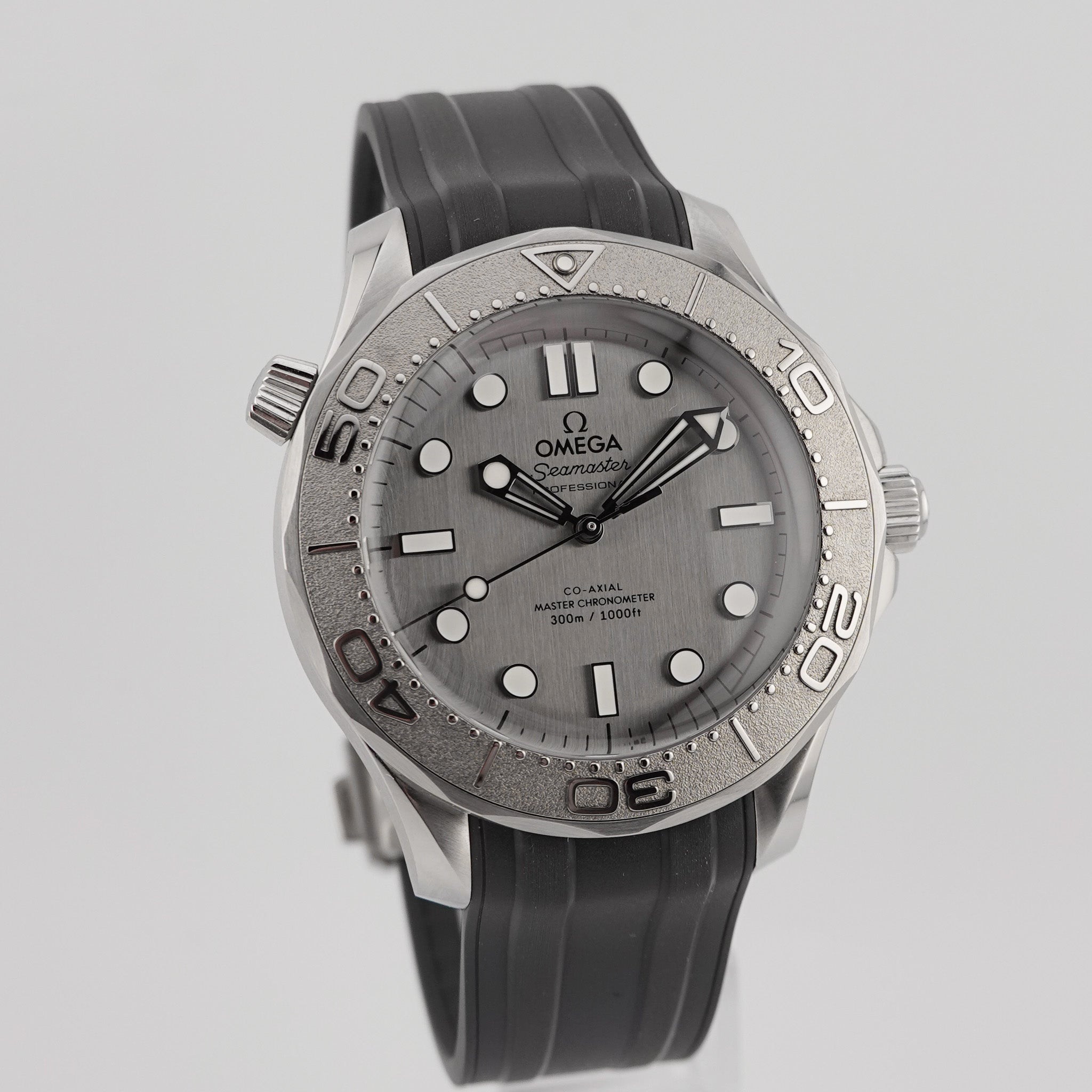 Omega Seamaster Diver 300M - 210.32.42.20.06.002 - 2026