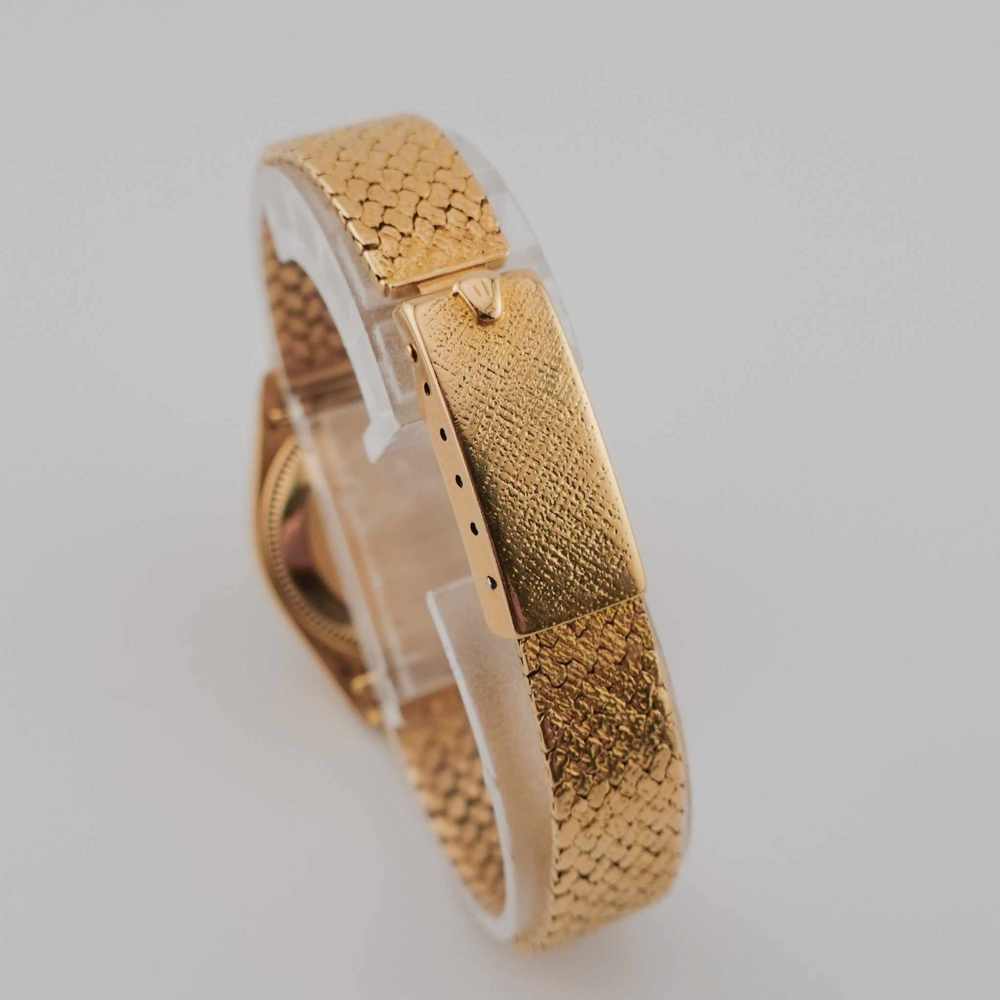 Rolex Lady-Datejust 26mm Yellow Gold 6900