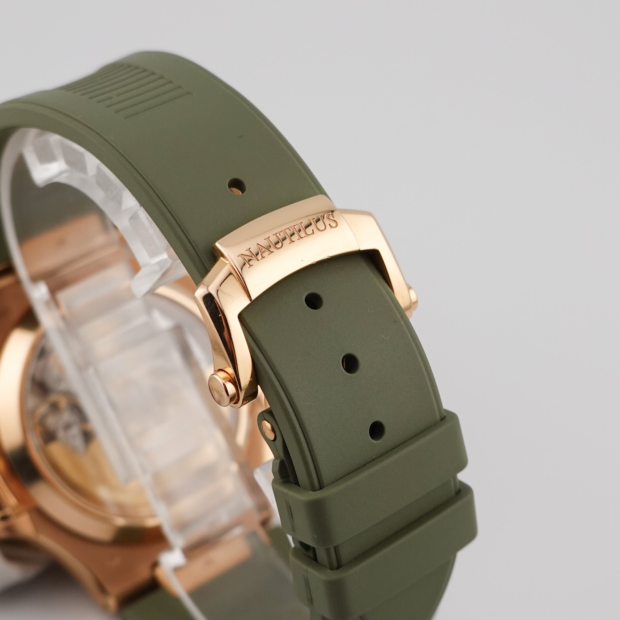 Patek Philippe Nautilus 5980R-001 - 2014