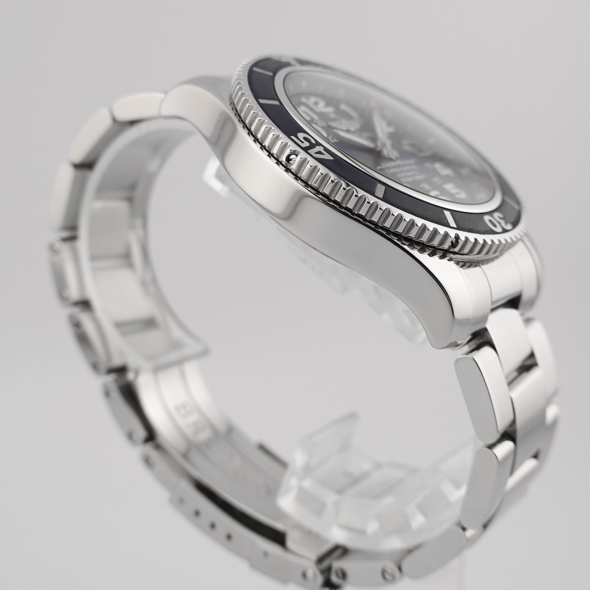 Breitling Superocean II 41 Steel A17365D1 - 2016