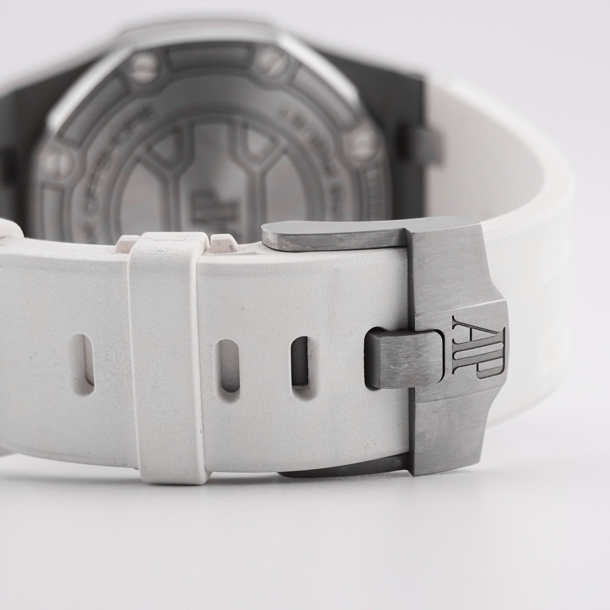 Audemars Piguet Royal Oak Offshore Titan - 26480TI