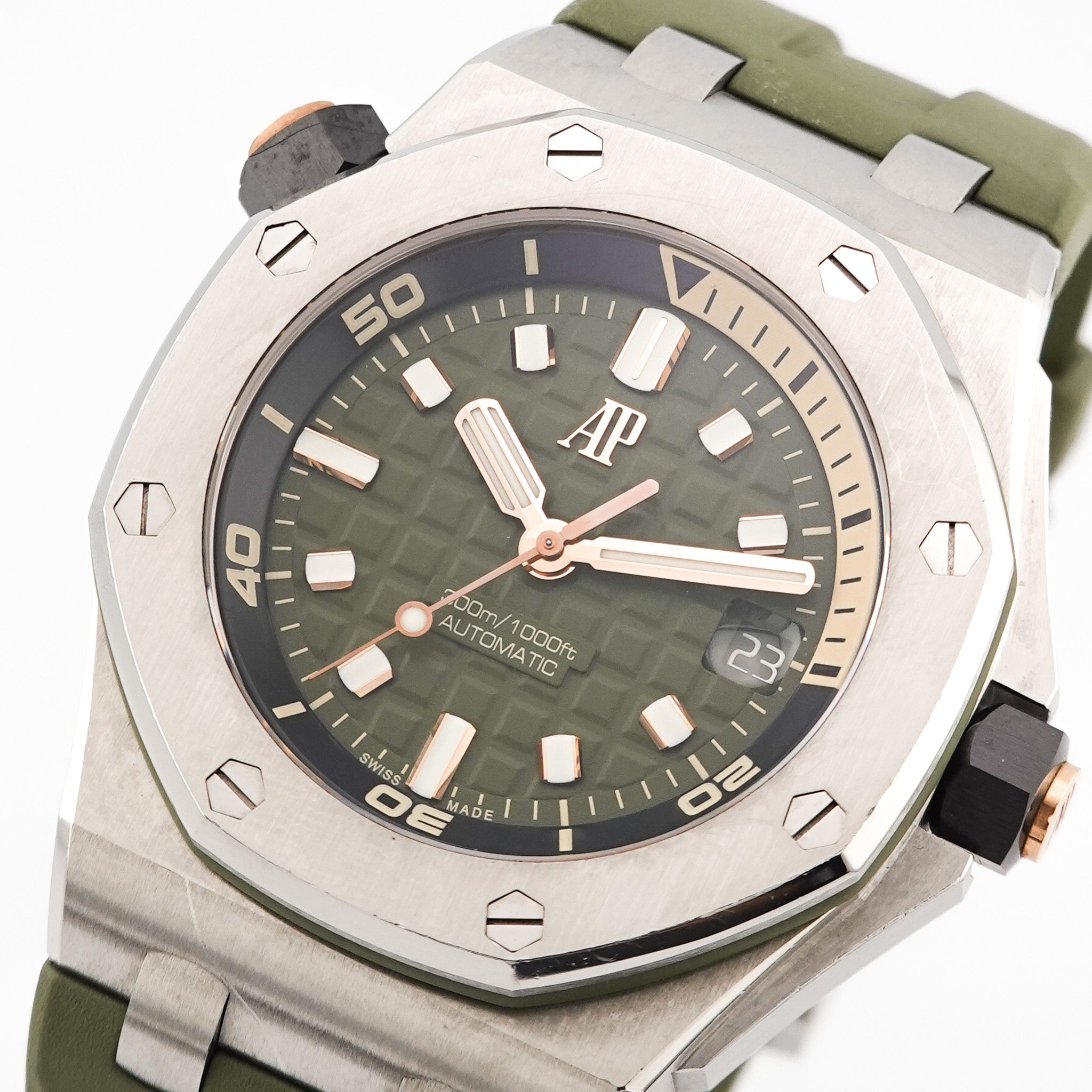 Audemars Piguet Royal Oak Offshore Diver Ceramic 15707CE.OO.A002CA.01 - 2015