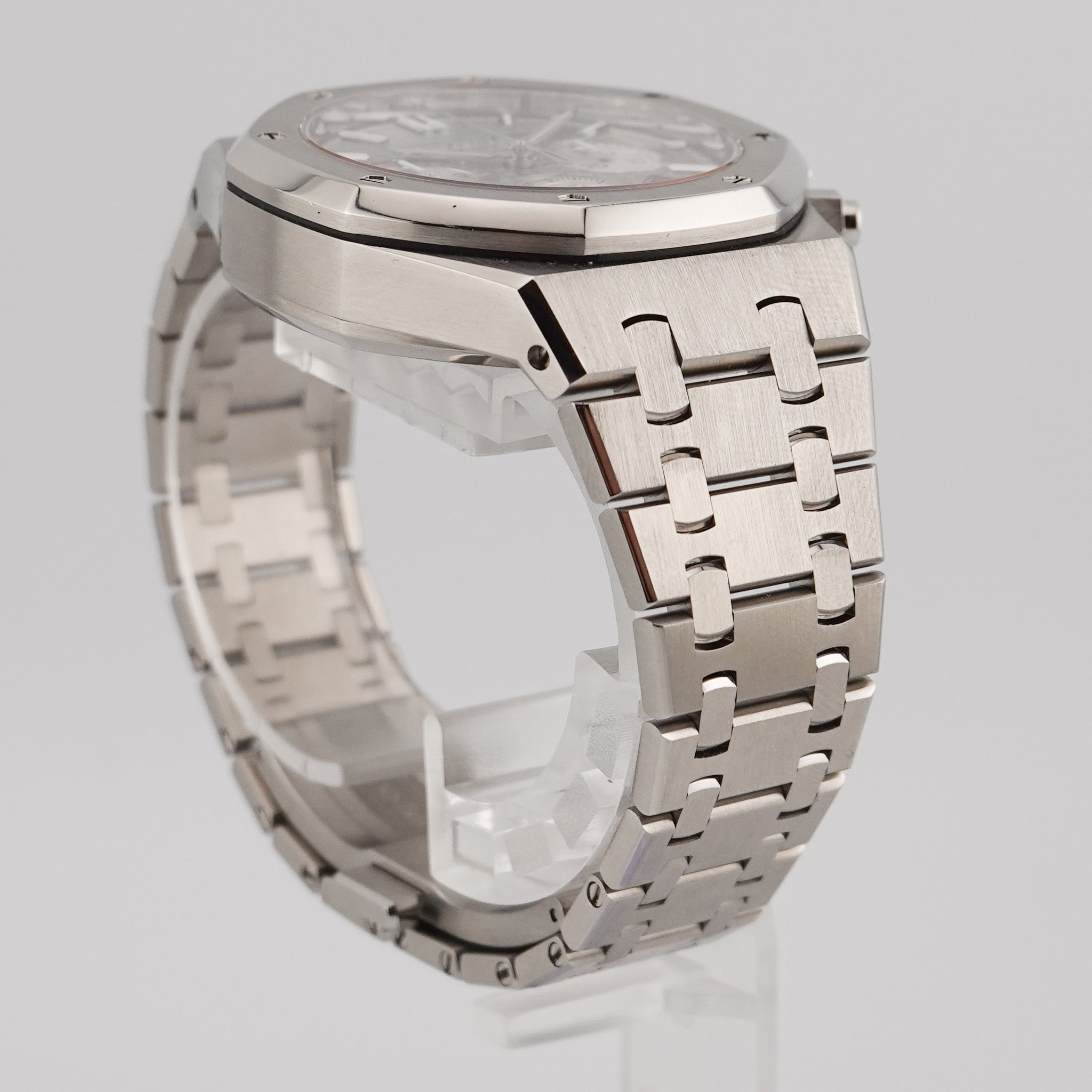 Audemars Piguet Royal Oak Chronograph Stahl 26715ST - 2023