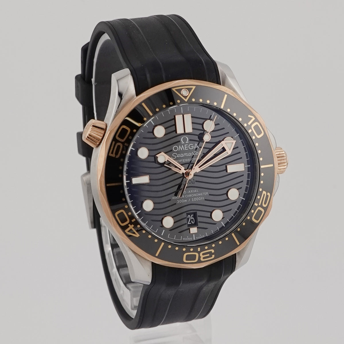 Omega Seamaster Diver 300 Stahl/Roségold 210.22.42.20.01.002 - 2020