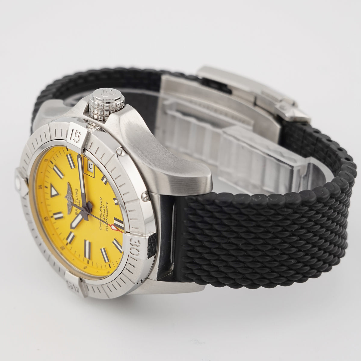 Breitling Avenger "Seawolf" Stahl A17319 - 2023