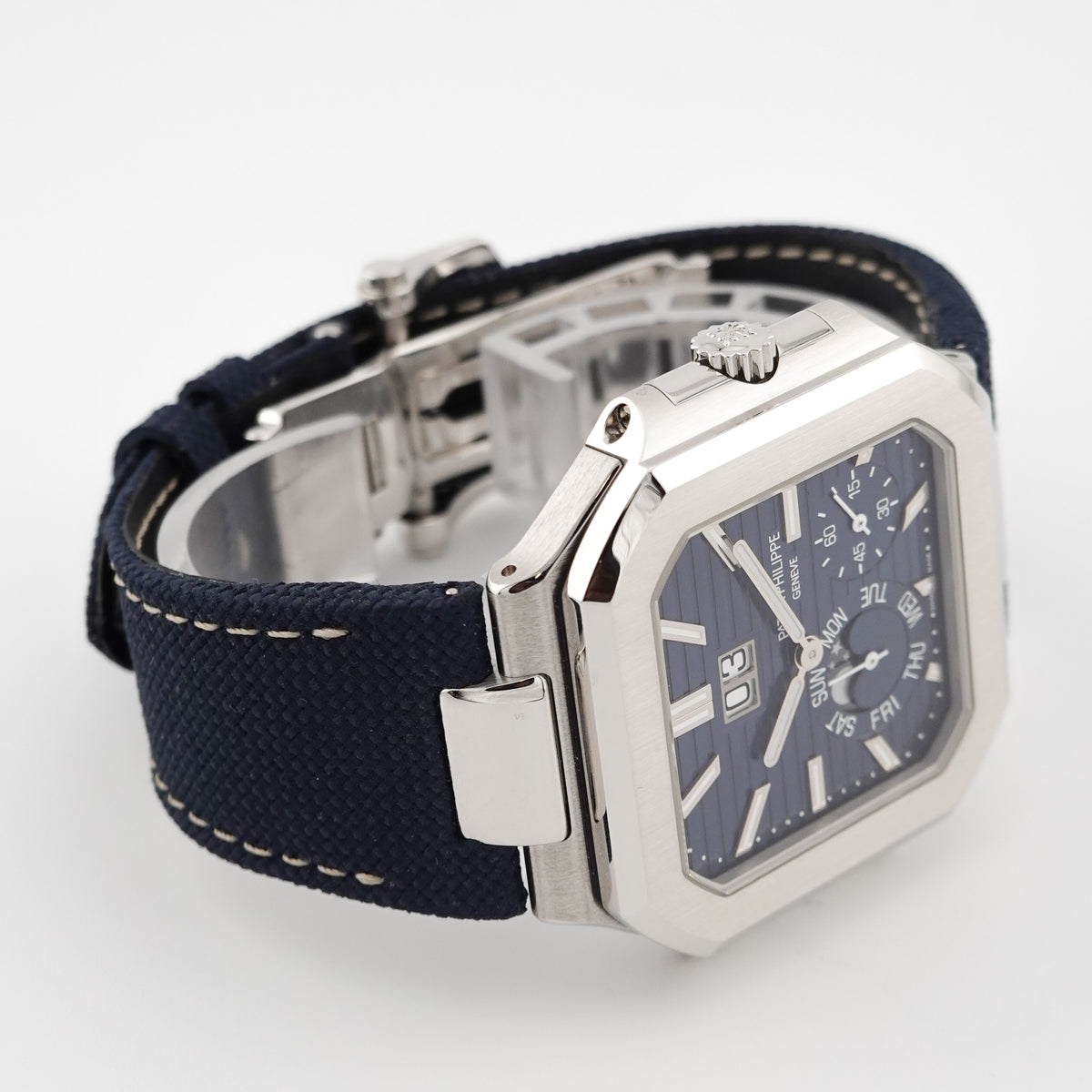 Patek Philippe Cubitus 5822P-001 - Platinum -2024 like new