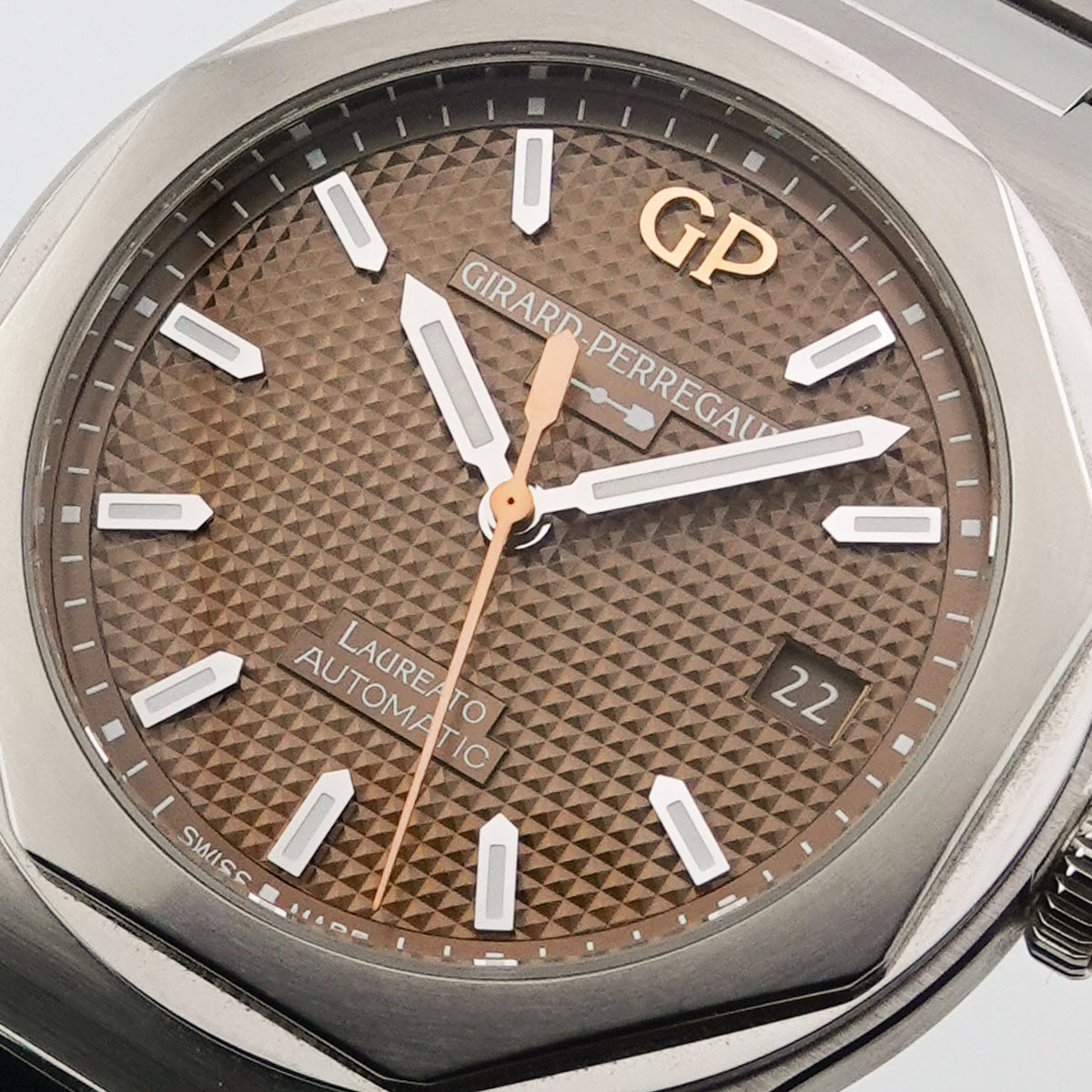 Girard Perregaux Laureato Copper Laureato 38mm - 81005-11-3154-1CM