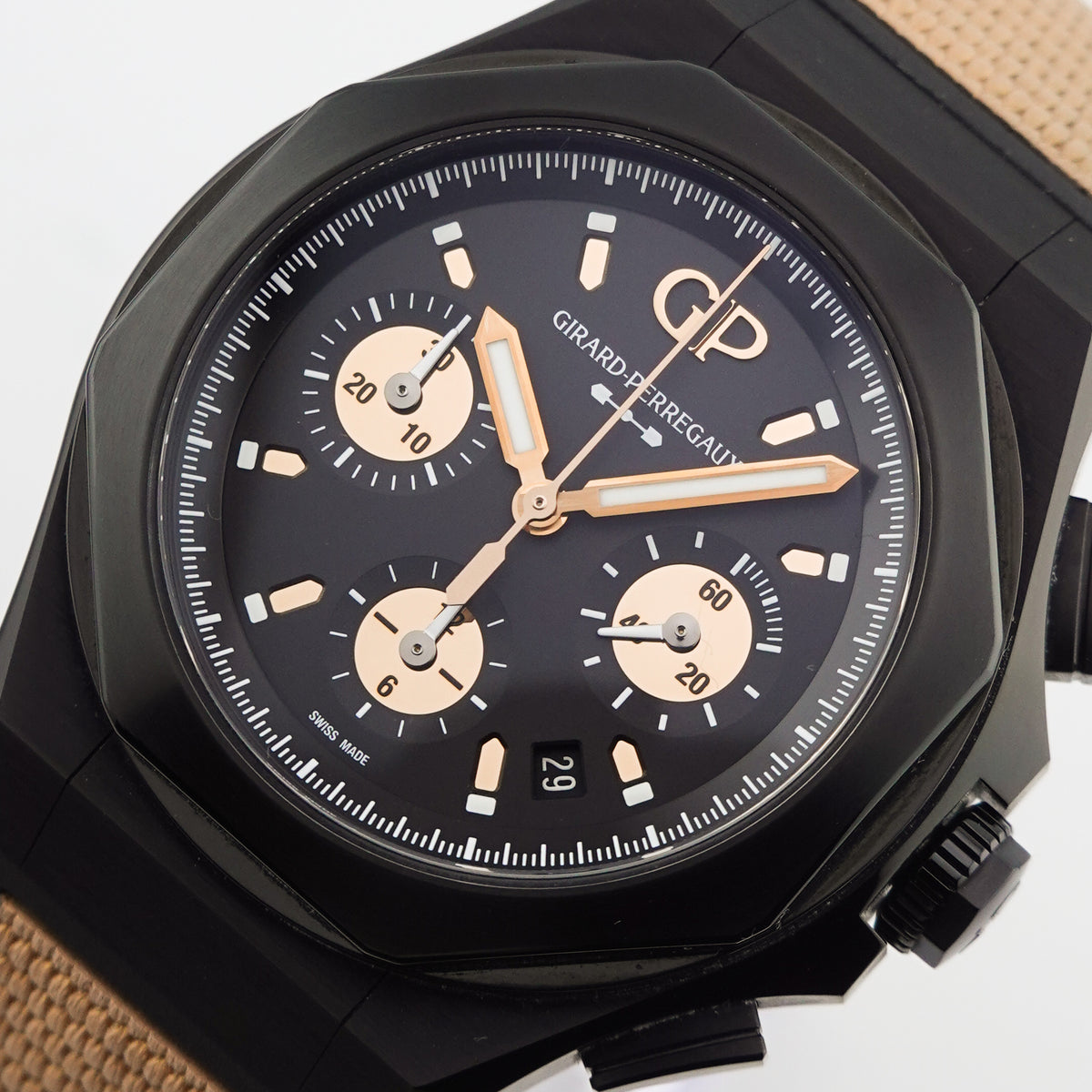 Girard Perregaux Laureato "Gold Fever" Titan 810060 - 2022