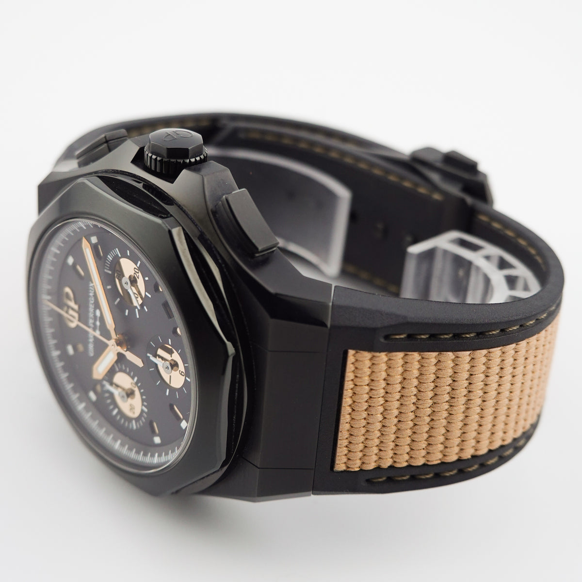 Girard Perregaux Laureato "Gold Fever" Titan 810060 - 2022