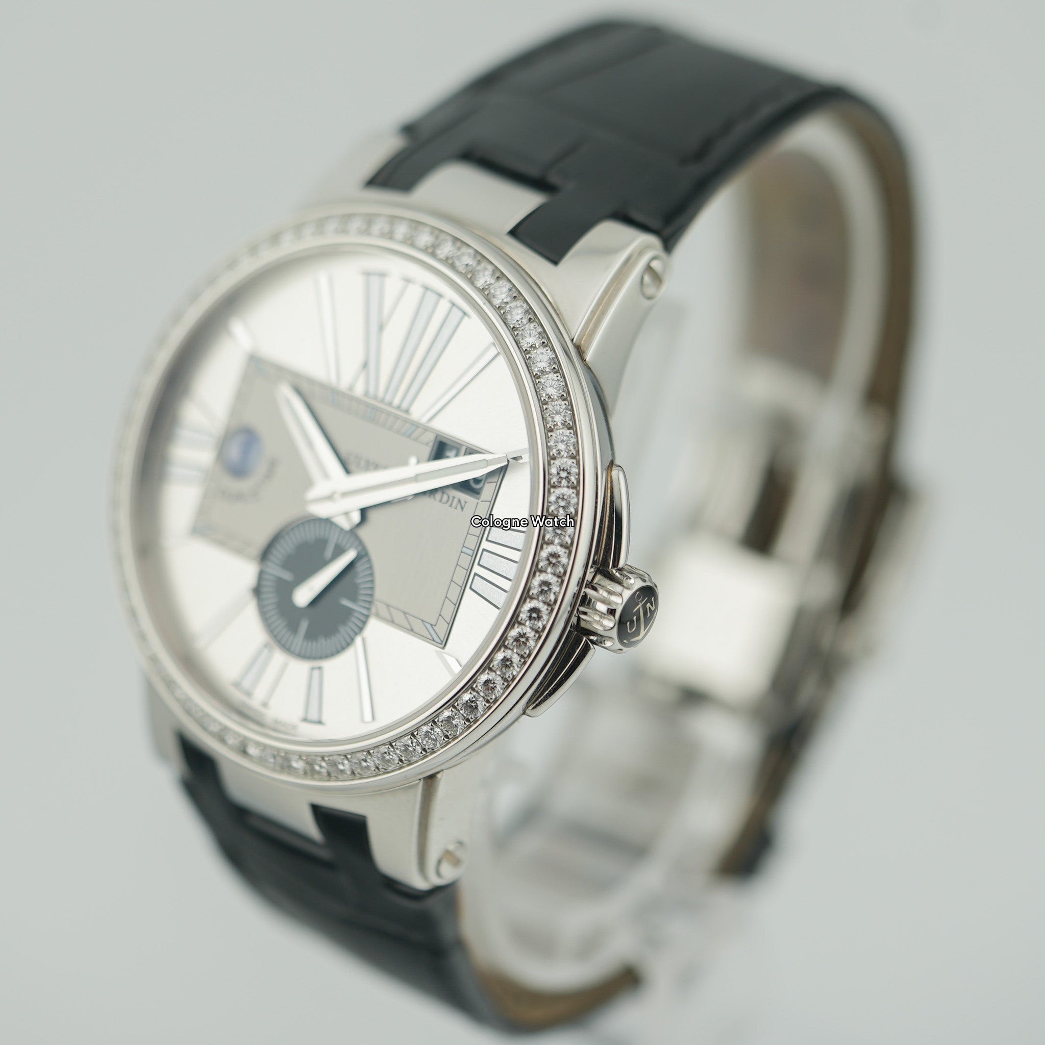Ulysse Nardin Executive Dual Time - 243-00