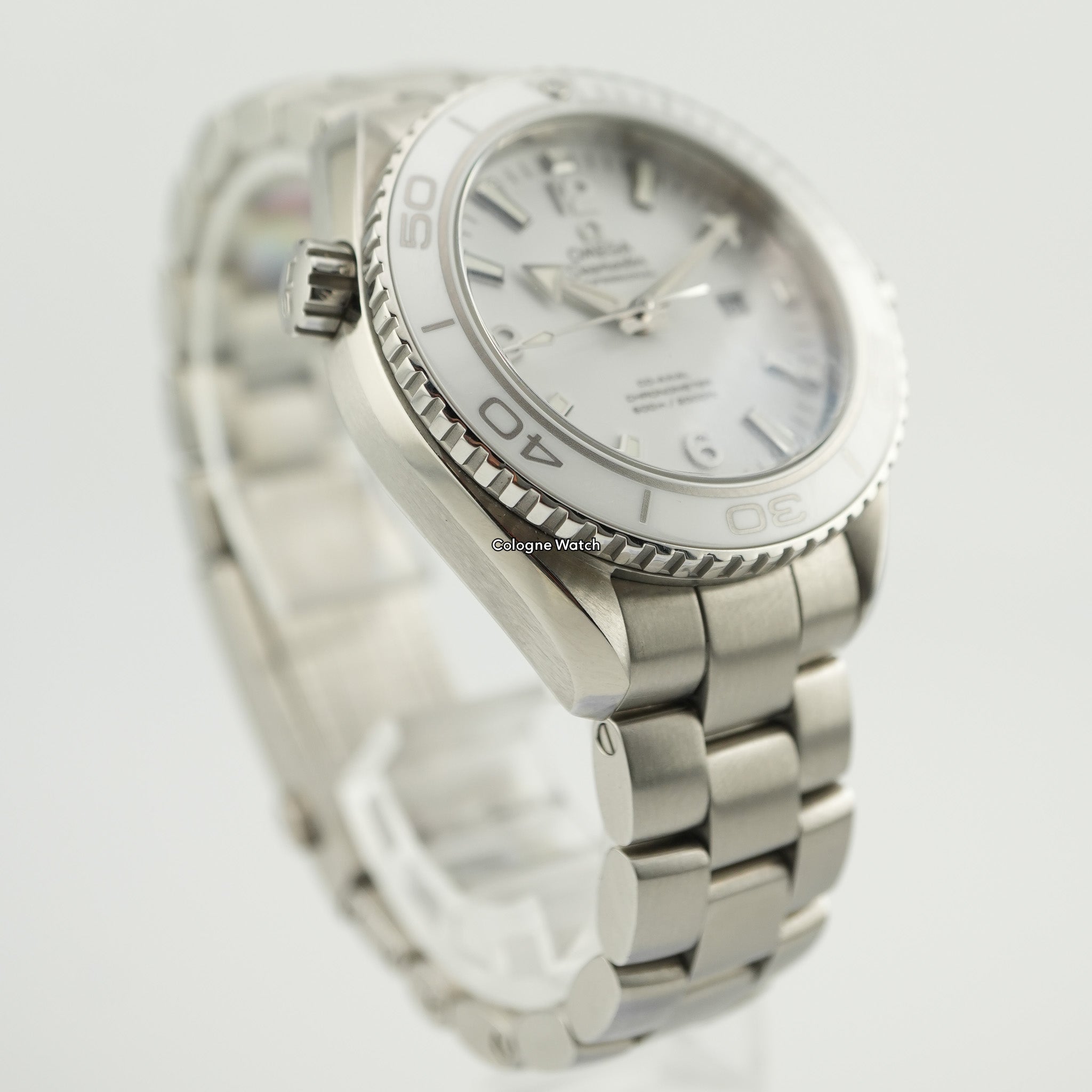 Omega Seamaster Planet Ocean 232.30.38.20.04.001 - 2016