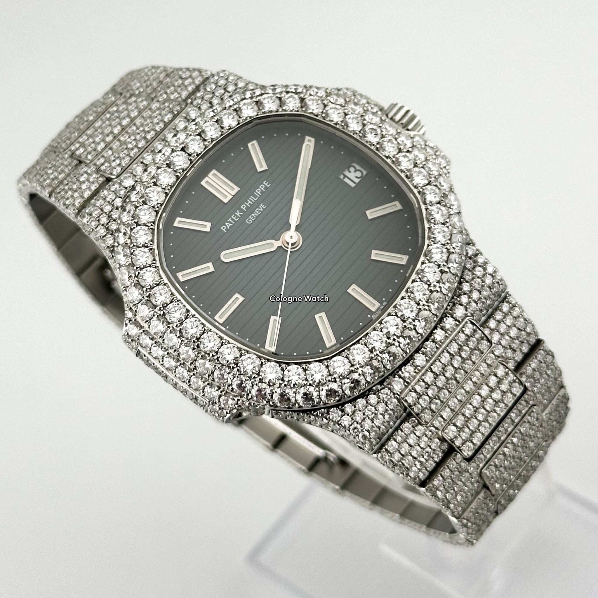 Patek Philippe Nautilus 5711/1A - 2007