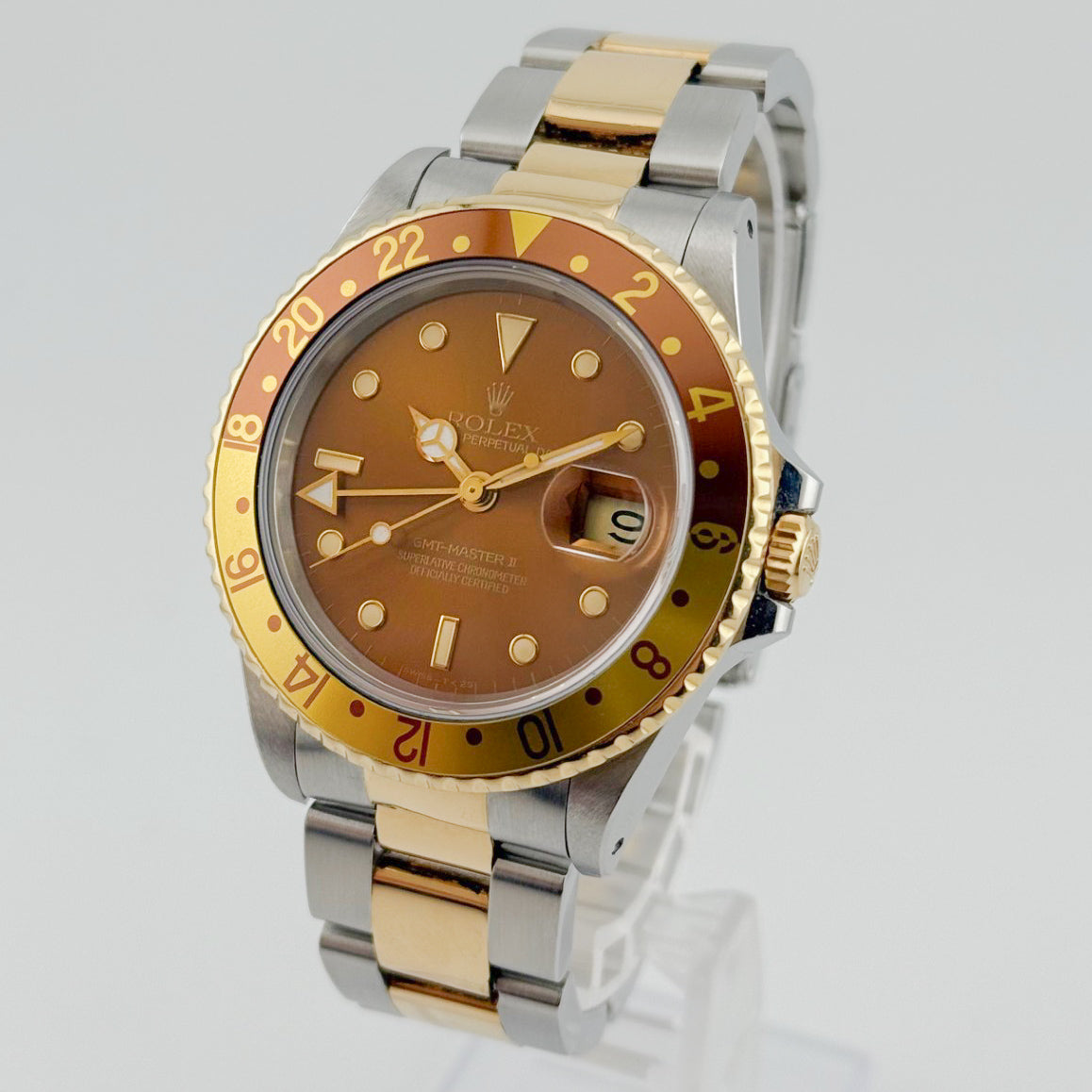 Rolex GMT-Master II 16713 