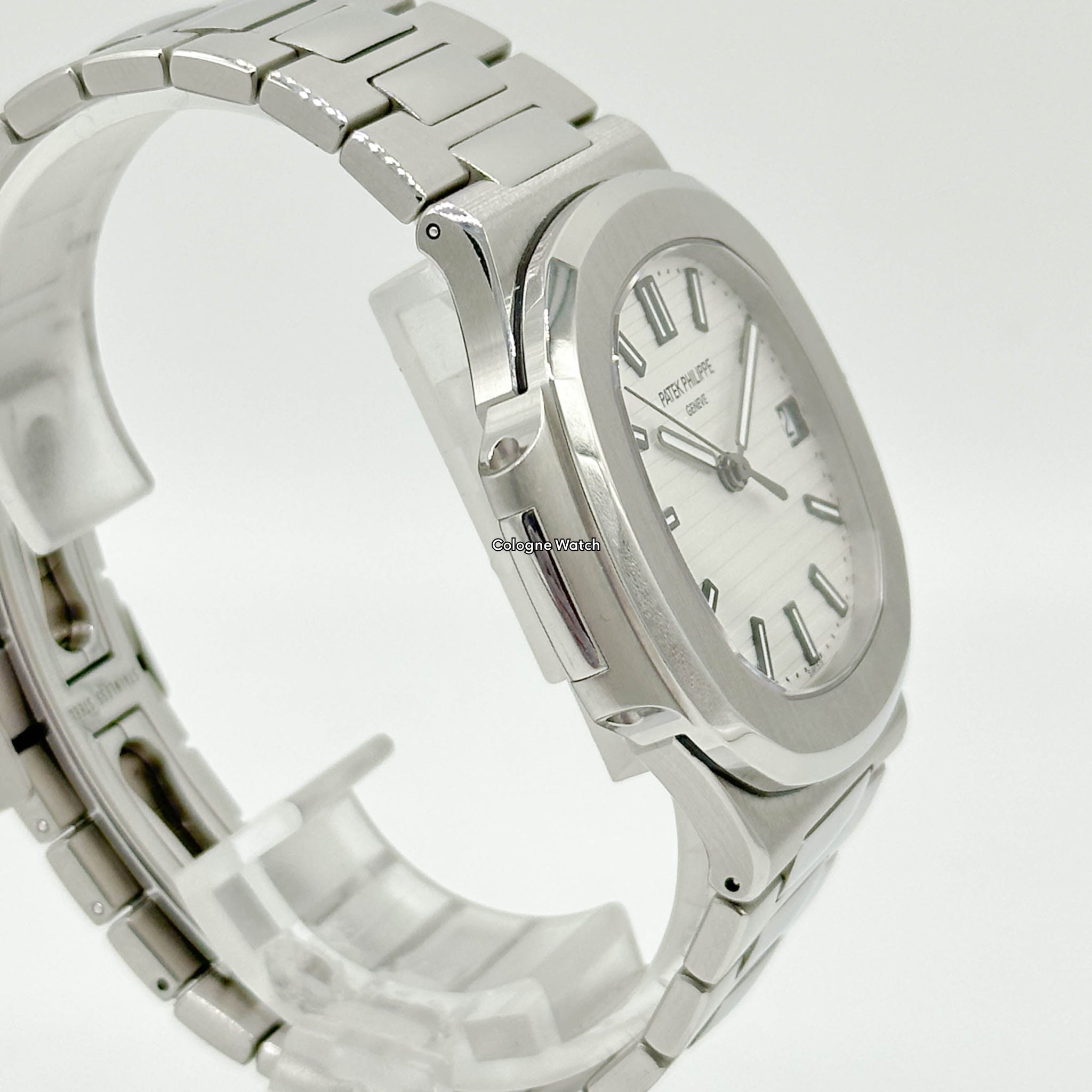 Patek Philippe Nautilus Stahl 5711/1A-011 -2015 wie neu