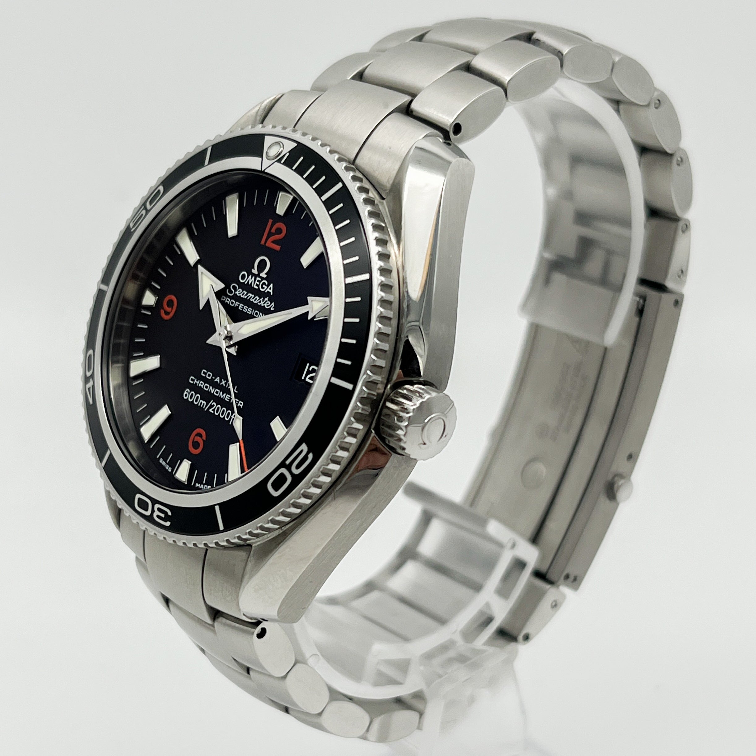 Omega Seamaster Planet Ocean Stahl 232.30.38.20.01.001