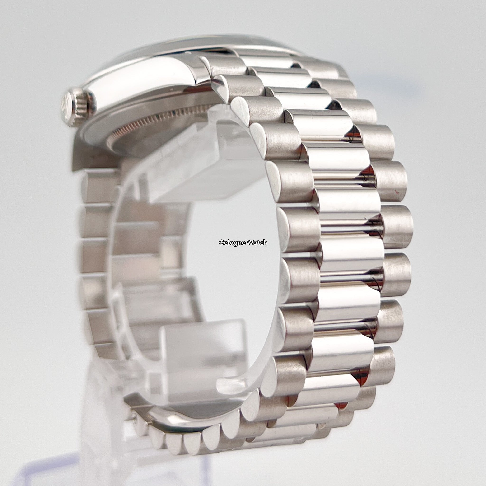 Rolex Day-Date 40 Platin 228206 - 2015