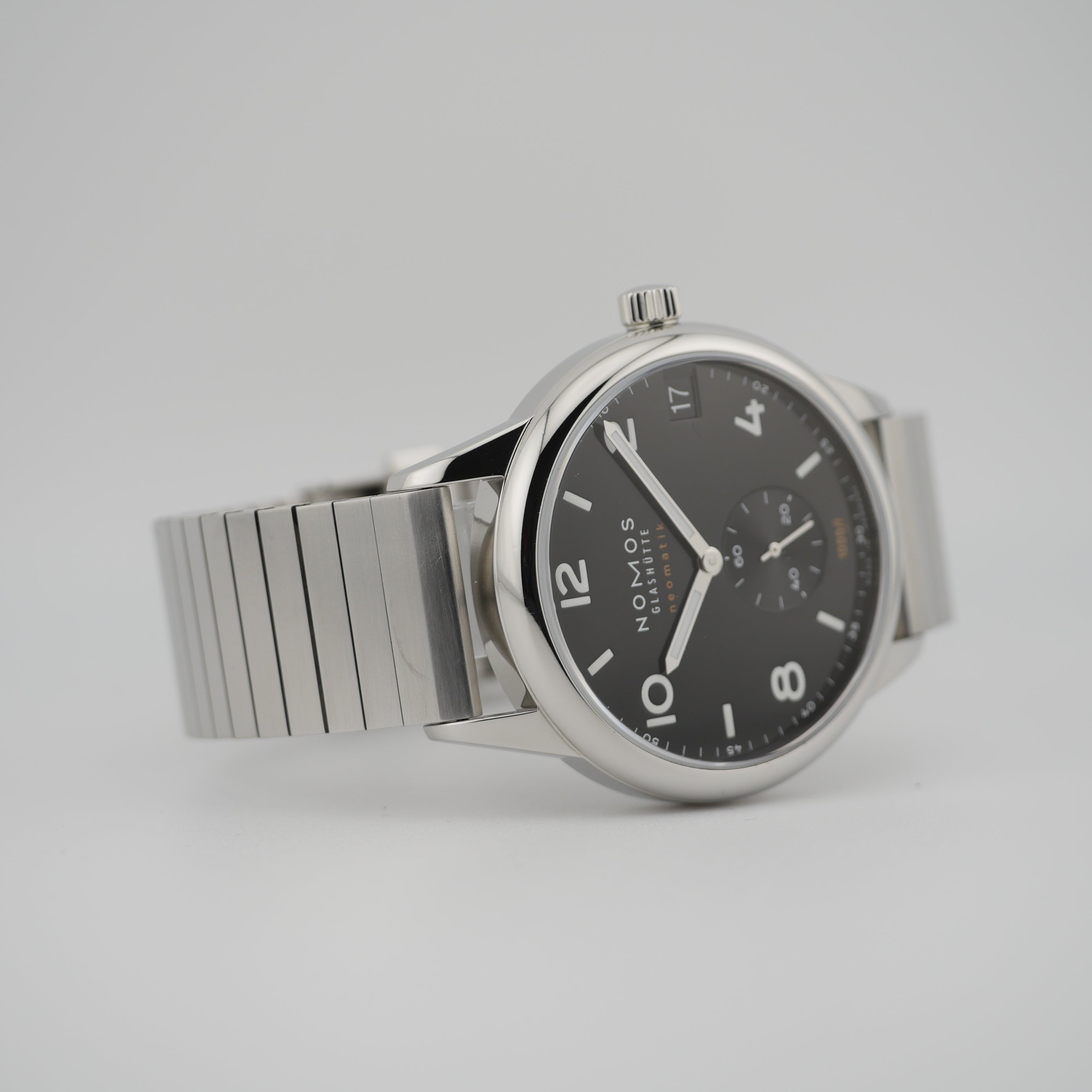 Nomos Club Sport neomatic 42 Stahl 781 - 2019