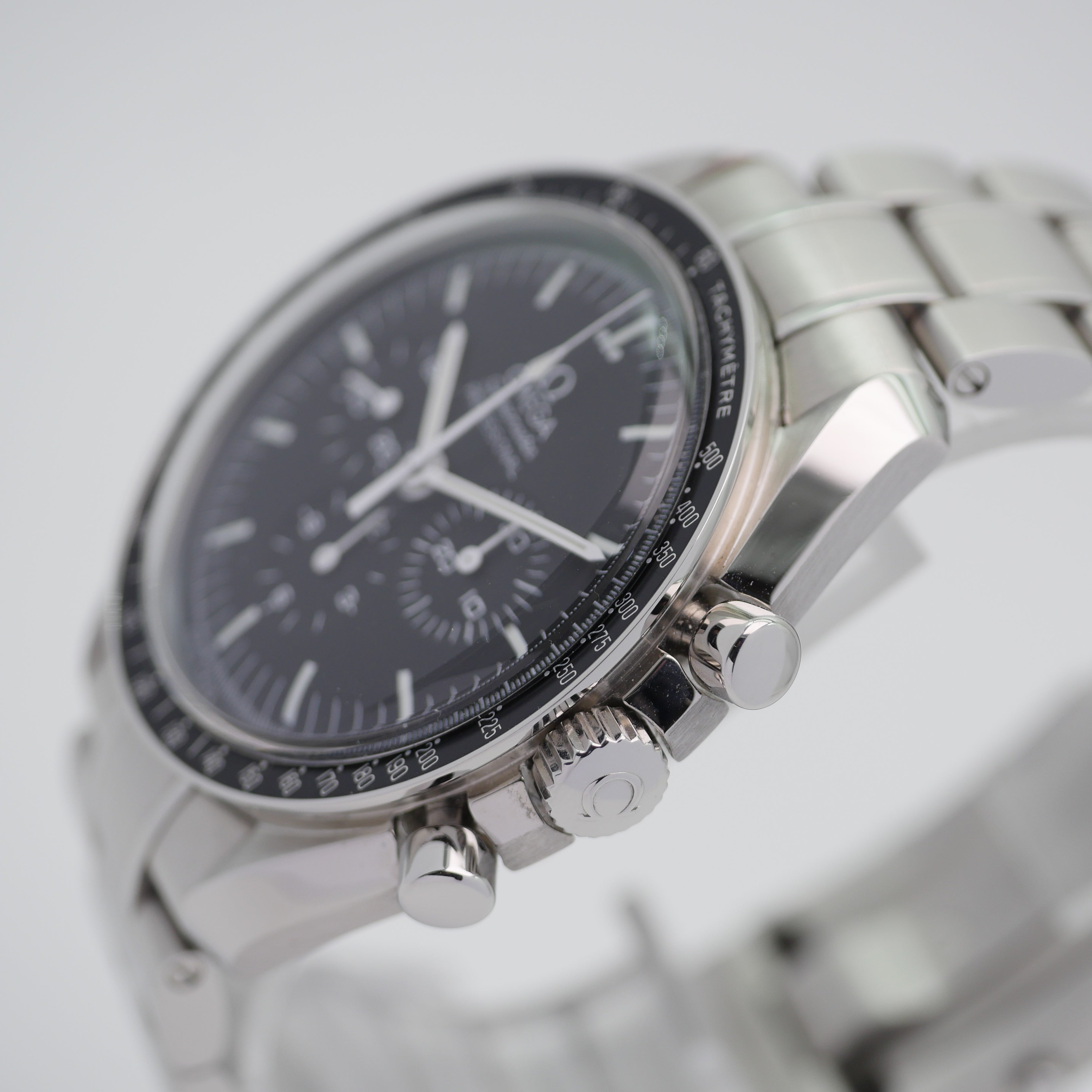 Omega Speedmaster Moonwatch Stahl 311.30.42.30.01.005 - 2016 ""Omega Service 2025"