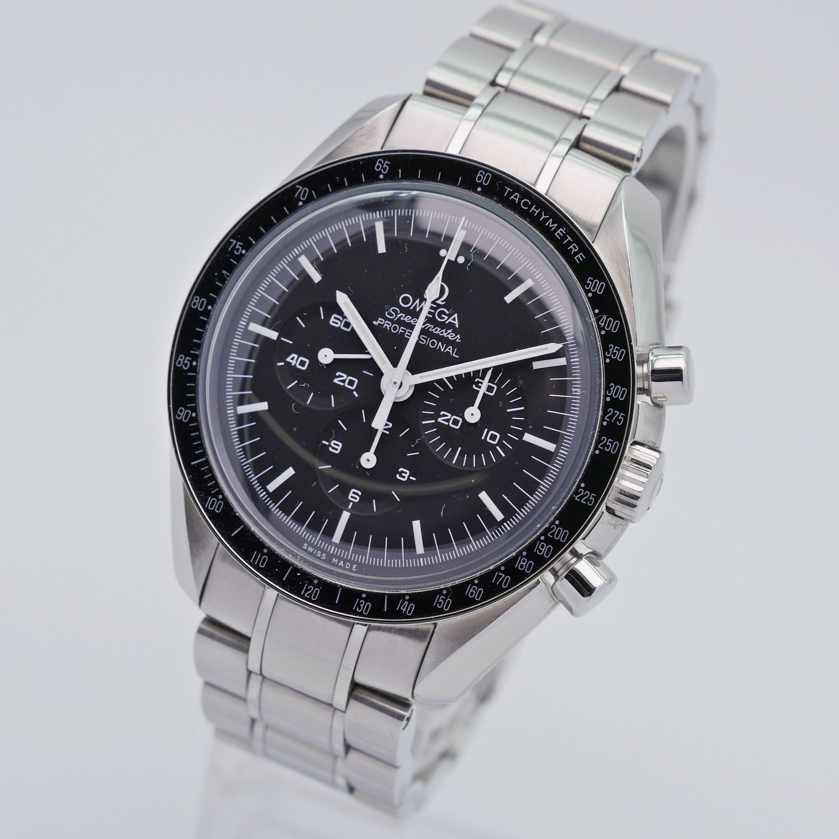 Omega Speedmaster Moonwatch Stahl 311.30.42.30.01.005 - 2016 ""Omega Service 2025"