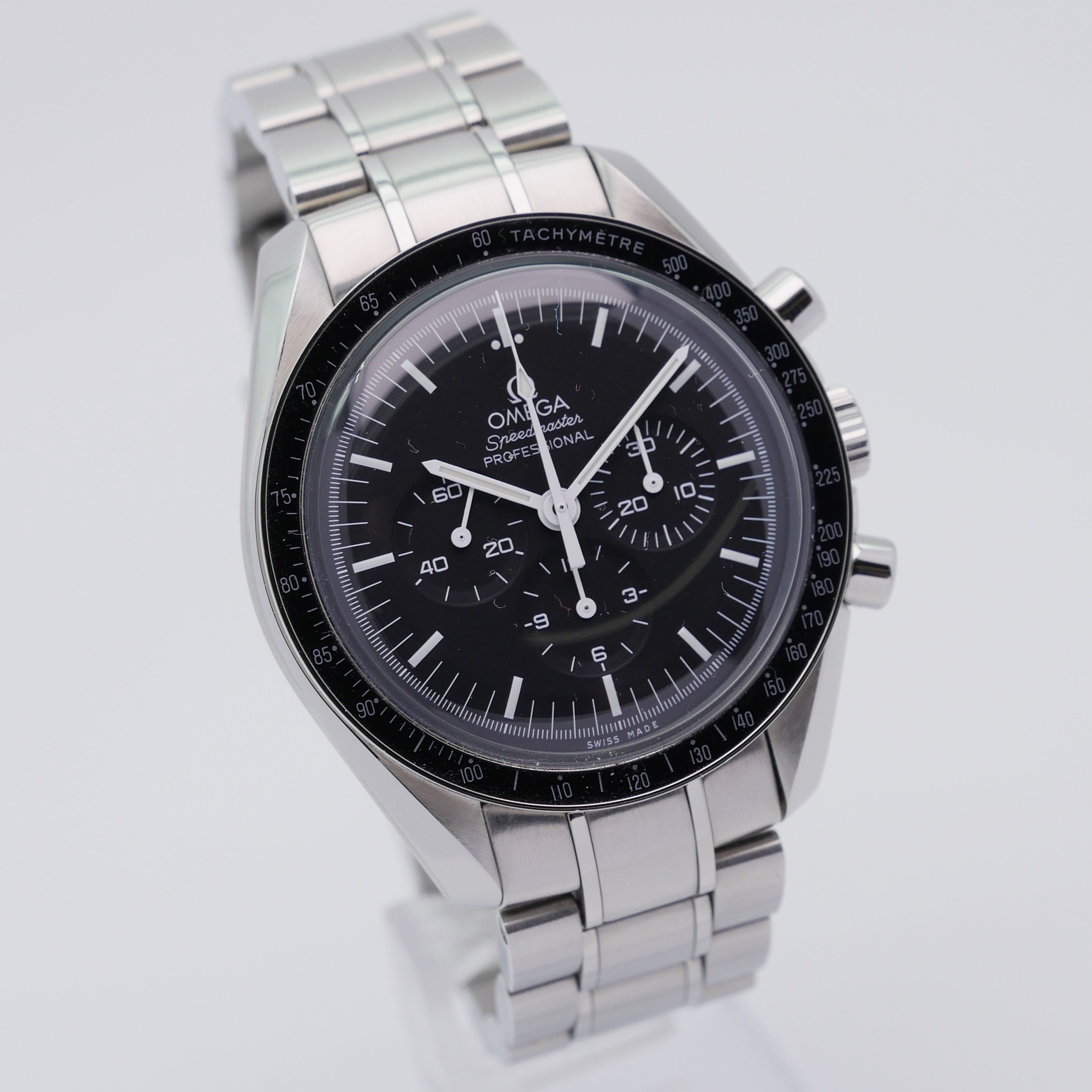 Omega Speedmaster Moonwatch Stahl 311.30.42.30.01.005 - 2016 ""Omega Service 2025"