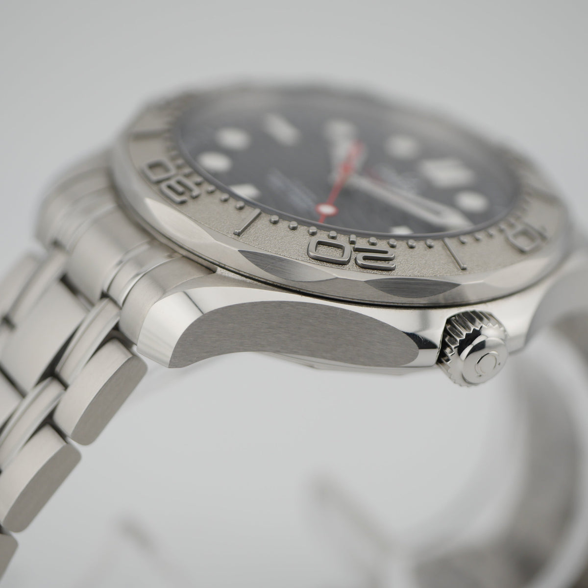 Omega Seamaster Diver 300 M Steel 21030422001002 "Nekton Edition" - 2021