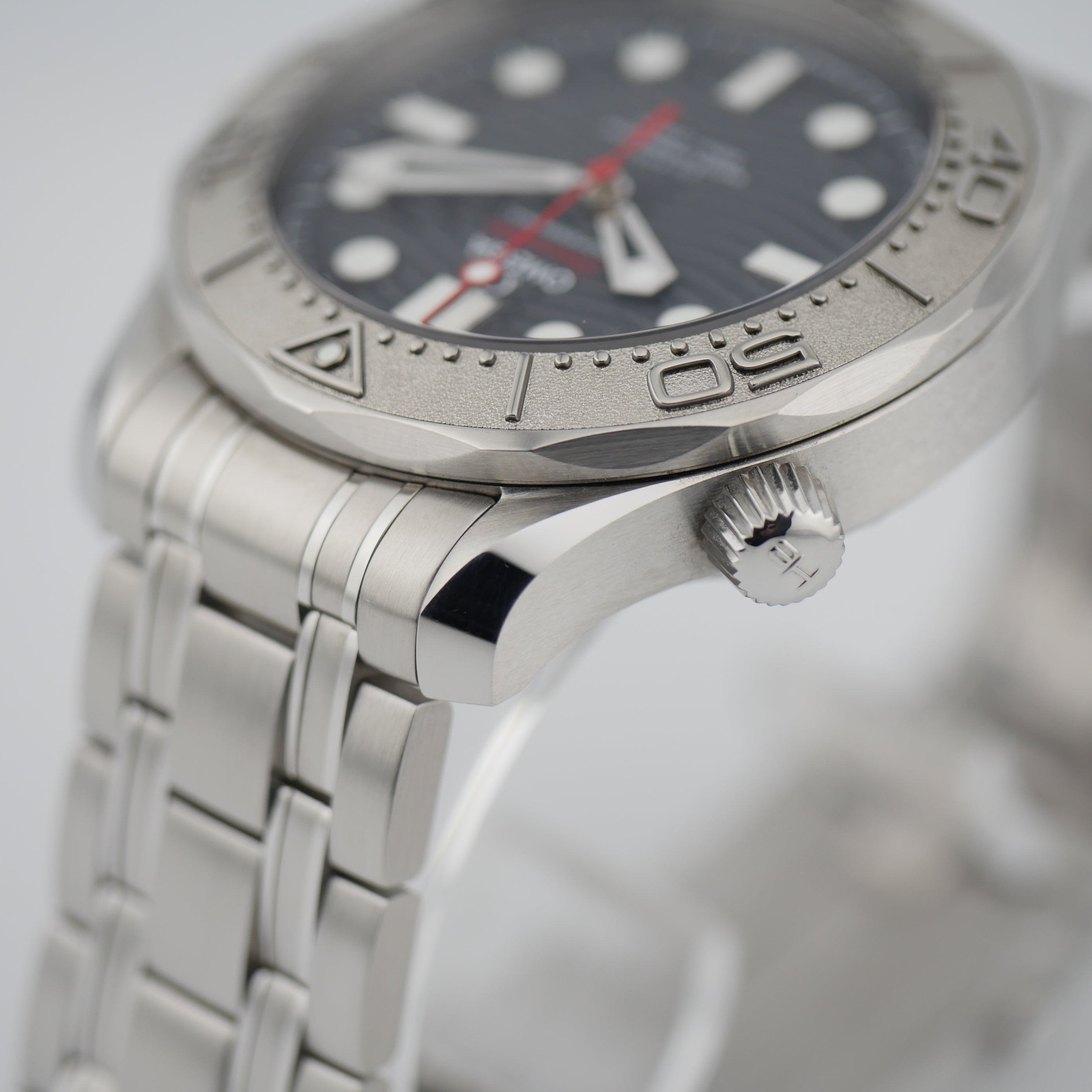 Omega Seamaster Diver 300 M Stahl 21030422001002 "Nekton Edition" - 2021