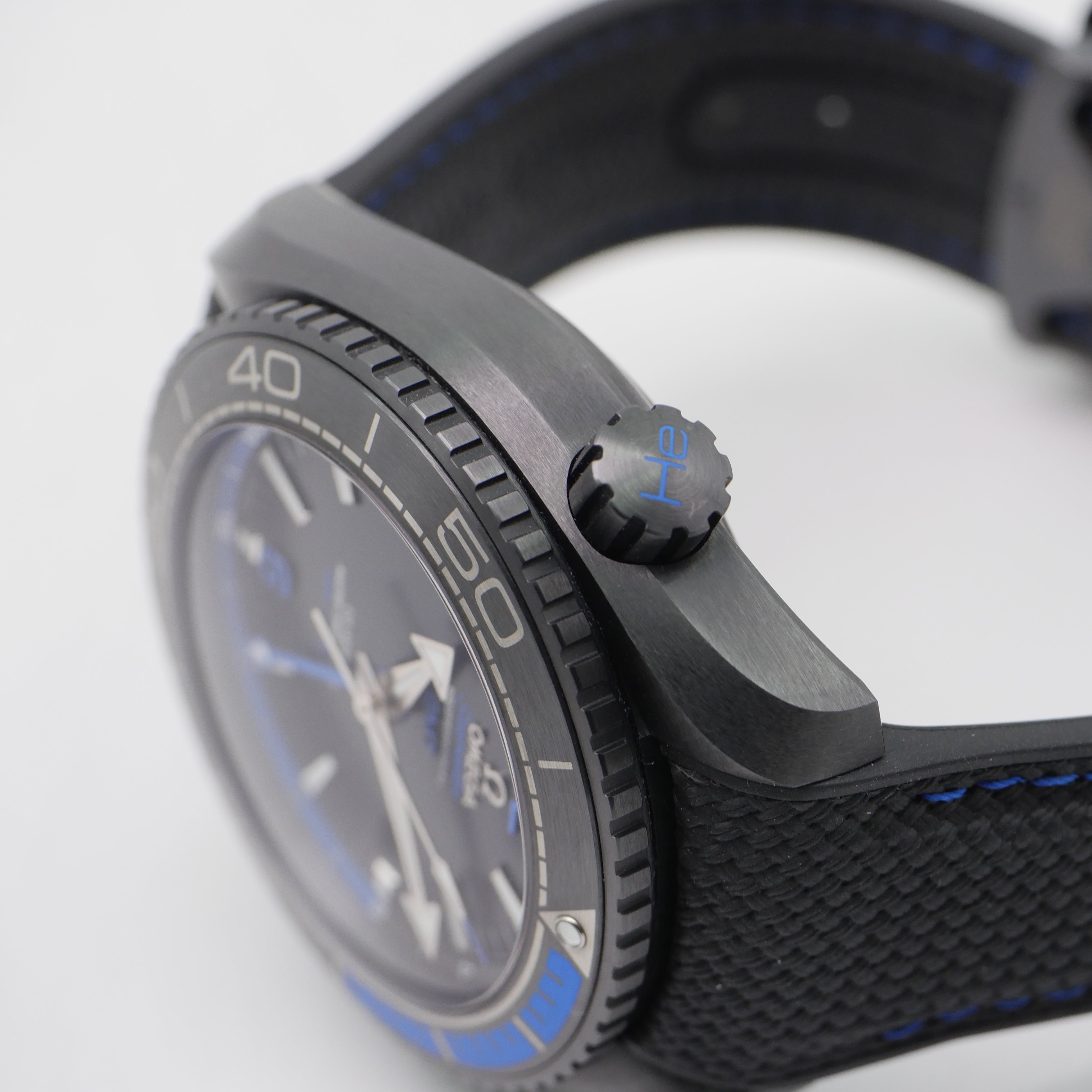 Omega Seamaster Planet Ocean 600M Deep Black Ceramic 215.92.46.22.01.002 - 2019 