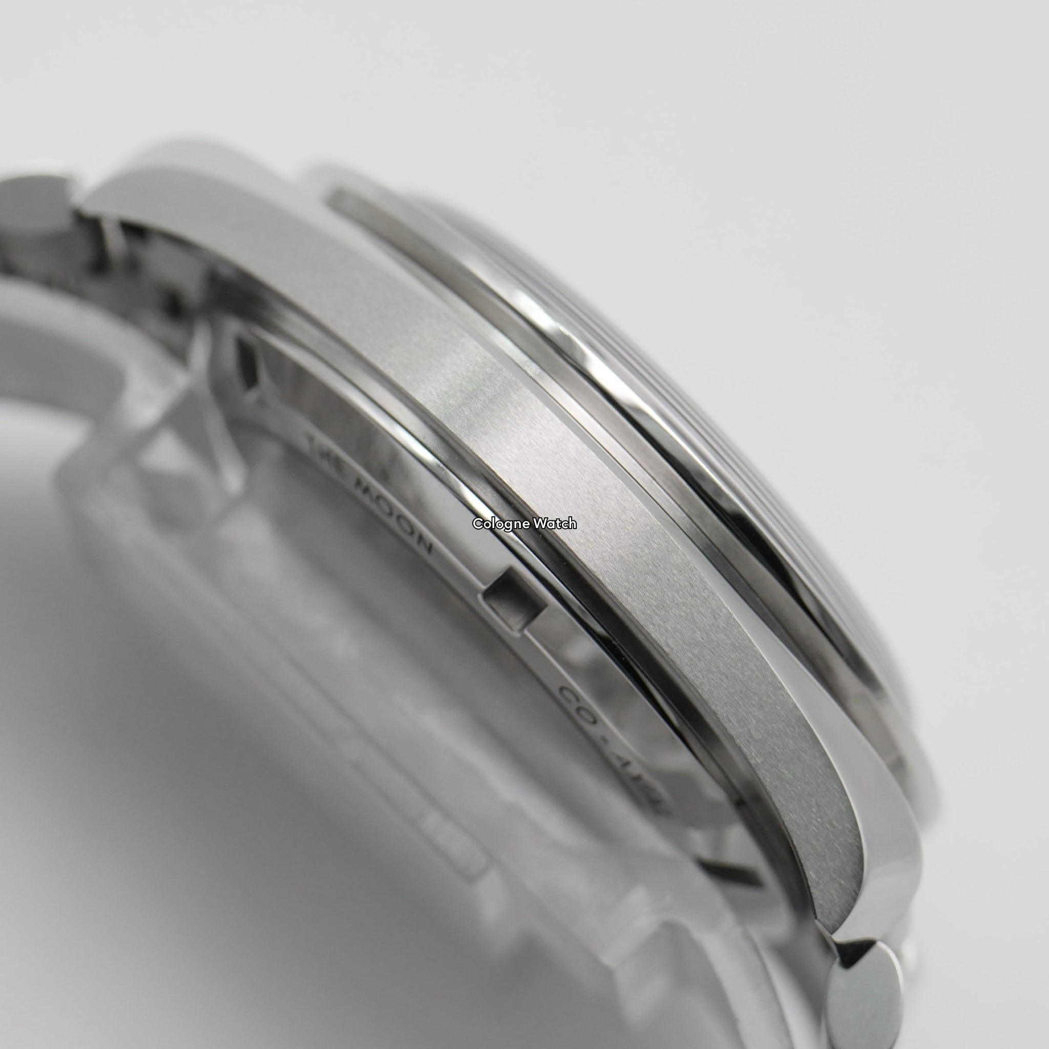 Omega Speedmaster Professional Moonwatch 310.30.42.50.01.002 - 2022