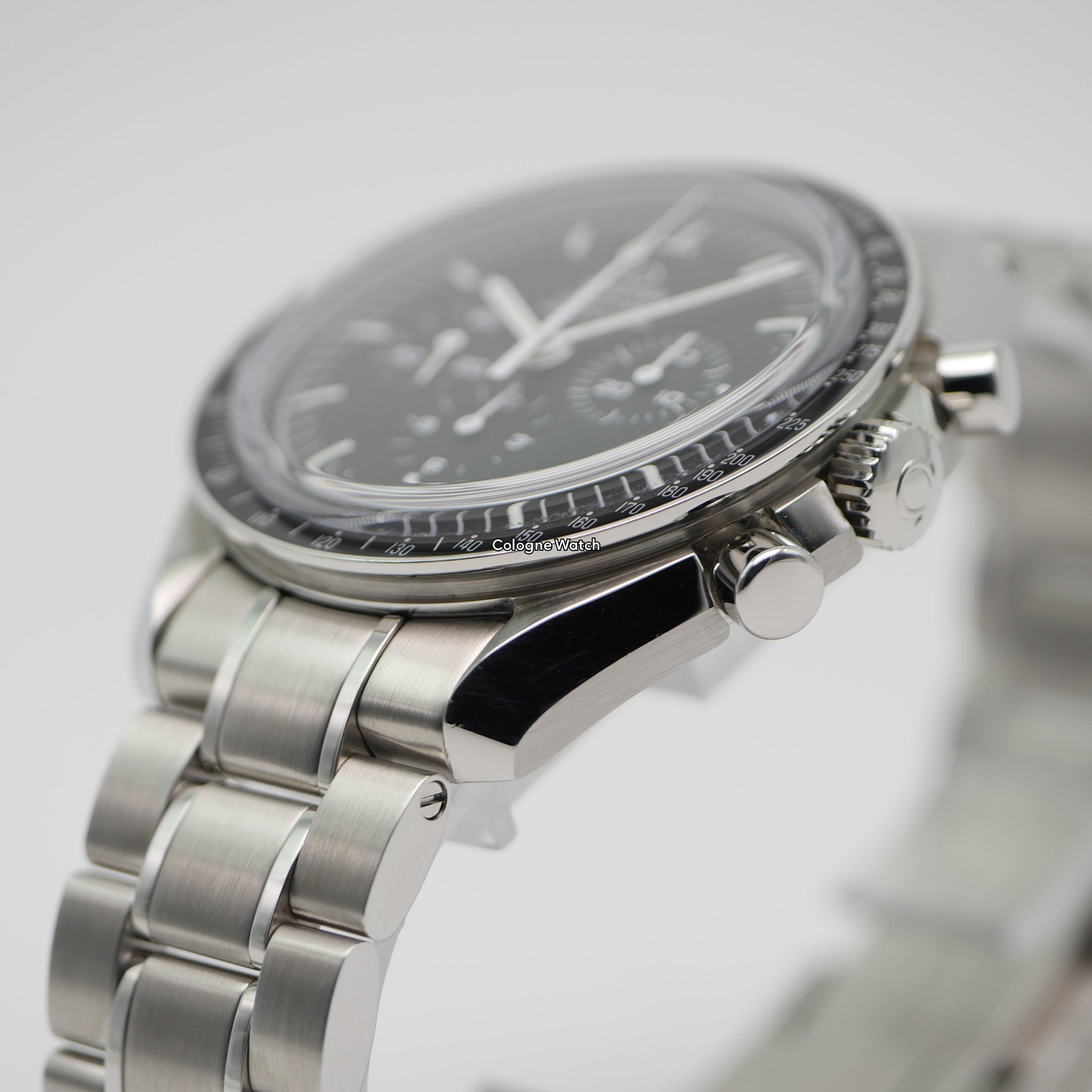 Omega Speedmaster Professional Moonwatch 31130423001006- 2020