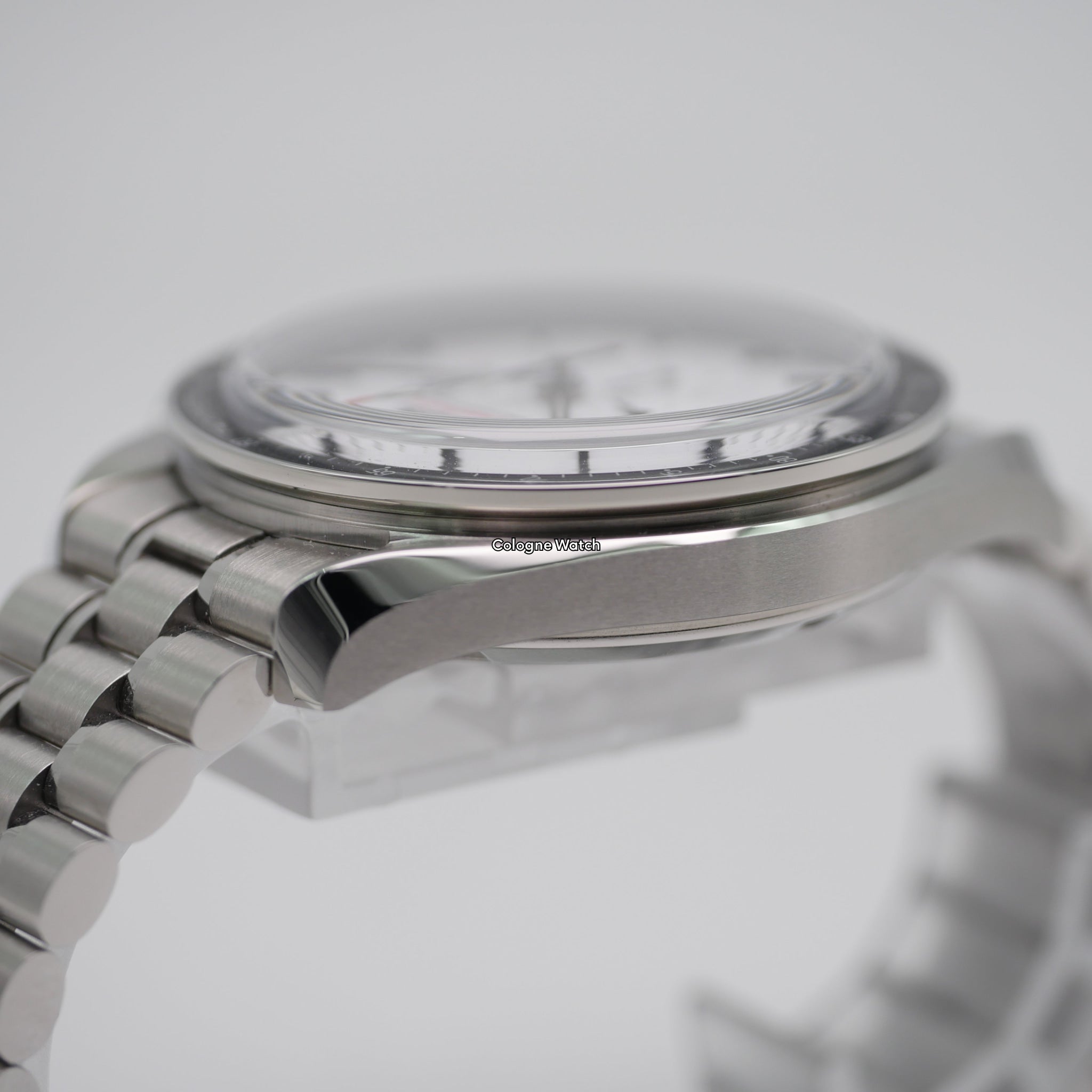 Omega Speedmaster Professional Moonwatch Steel 31030425004001 - 2024