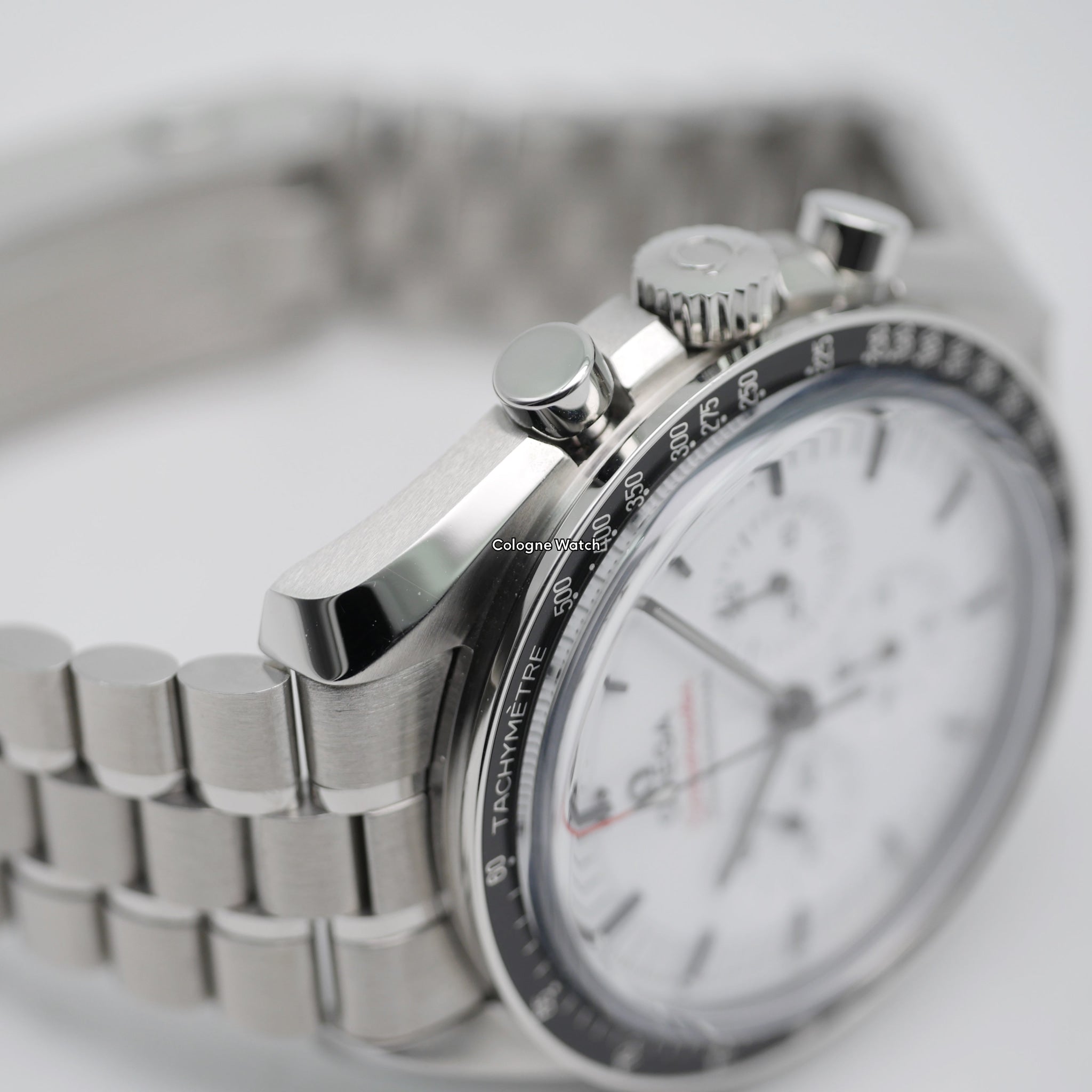 Omega Speedmaster Professional Moonwatch Steel 31030425004001 - 2024