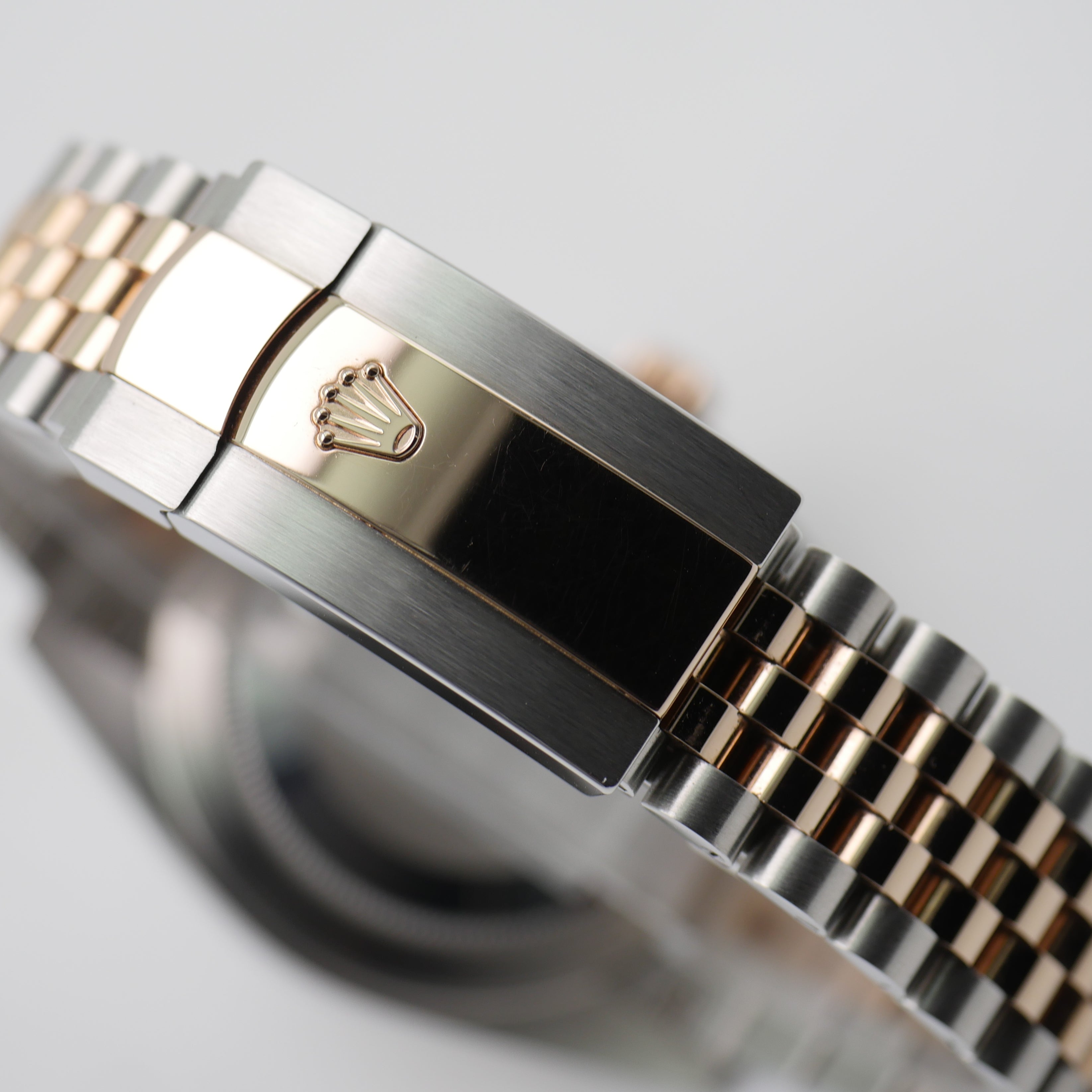 Rolex Datejust 41 Steel / Rose Gold 126331 - 2022