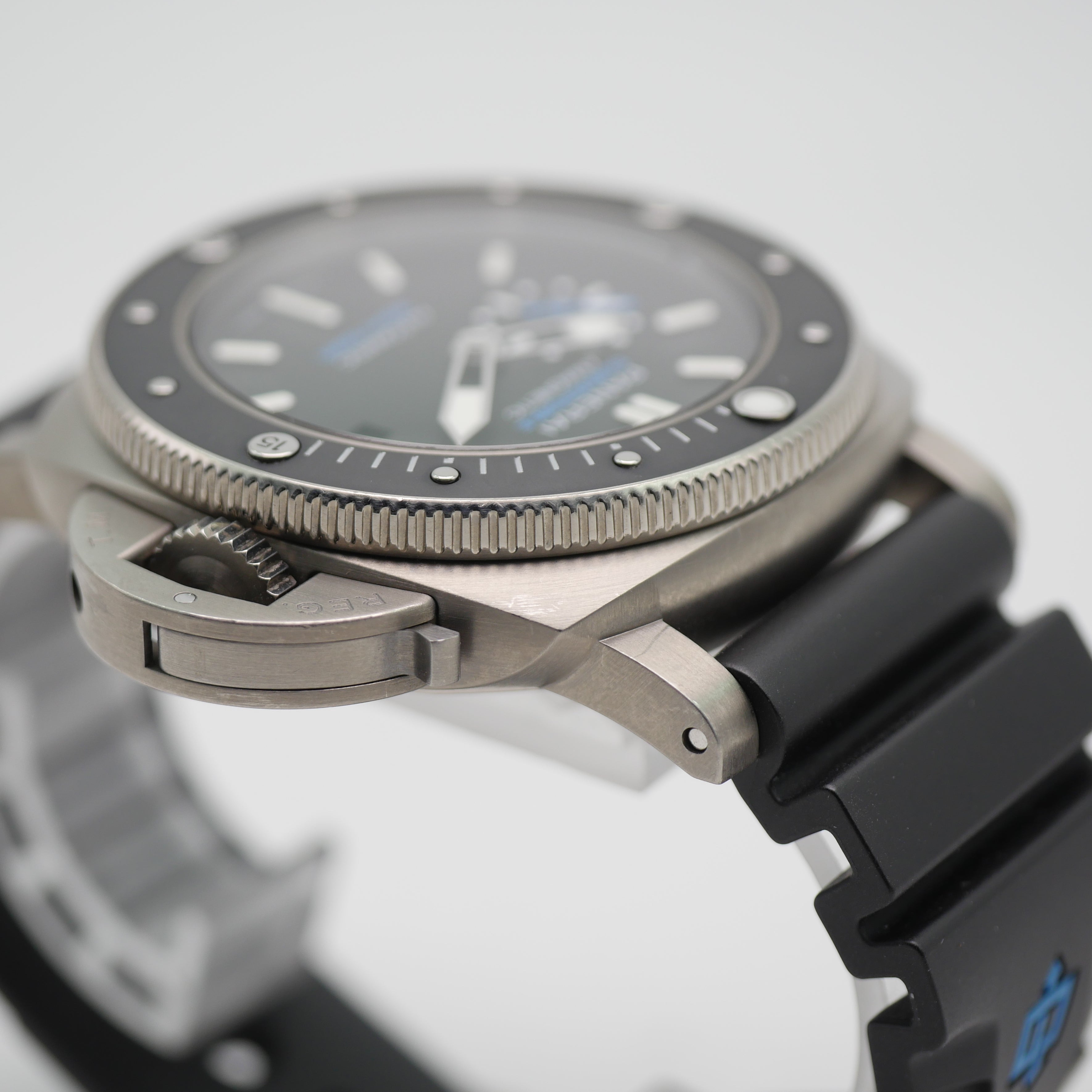 Panerai Luminor Submersible 1950 Amag Titan PAM01389 - 2020