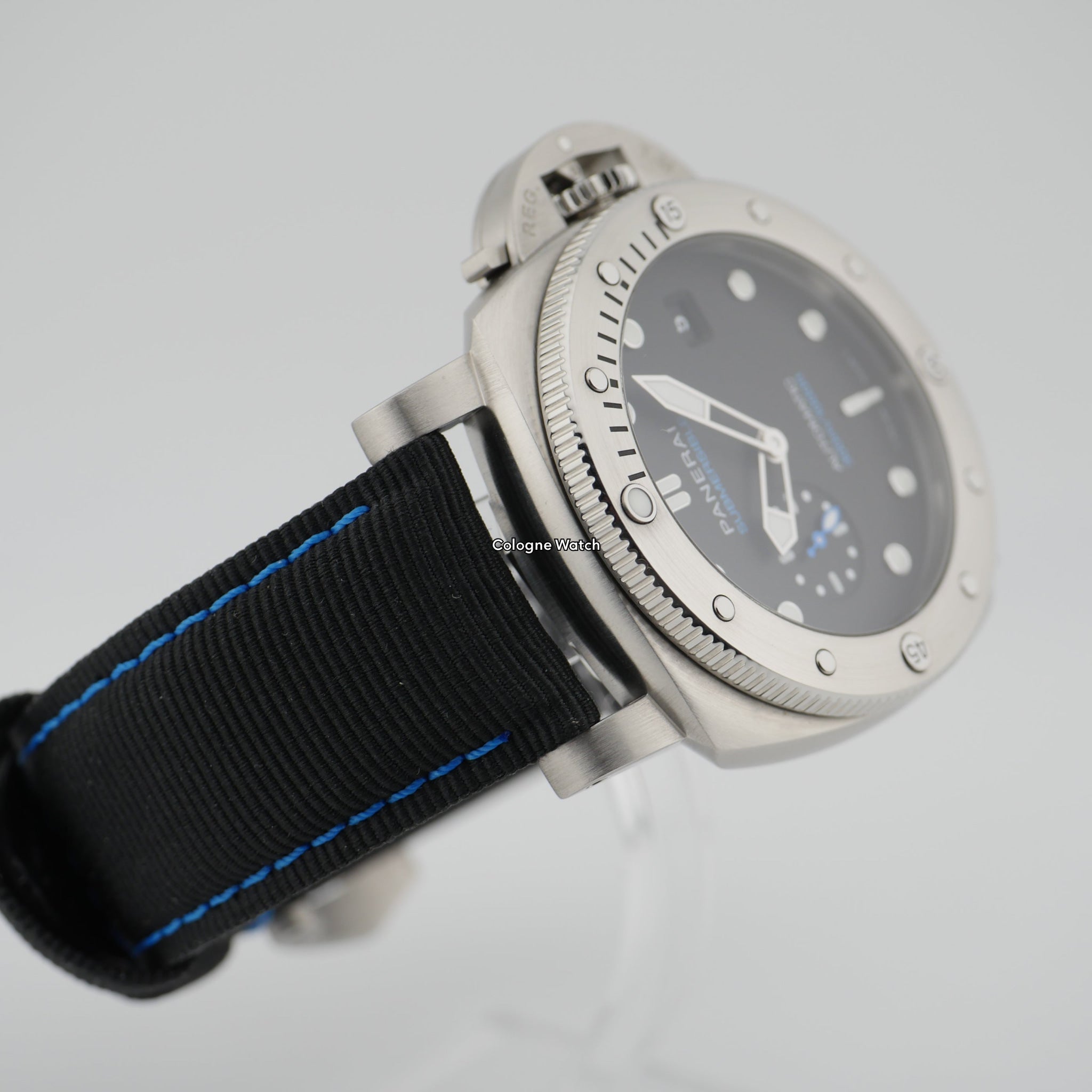 Panerai Submersible QuarantaQuattro Stahl PAM01596 - 2025