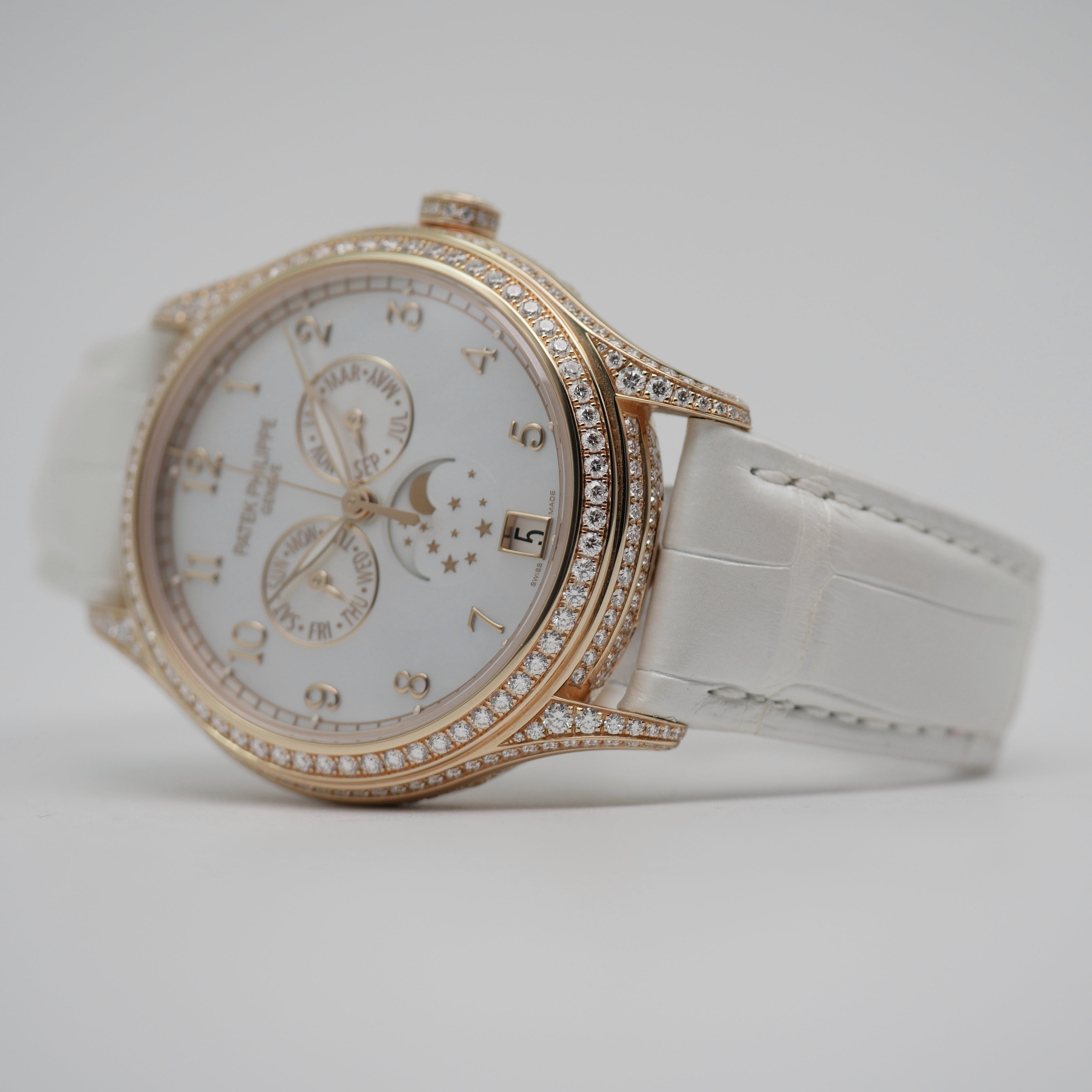 Patek Philippe Annual Calendar Moonphase Roségold 4948R-001 - 2022