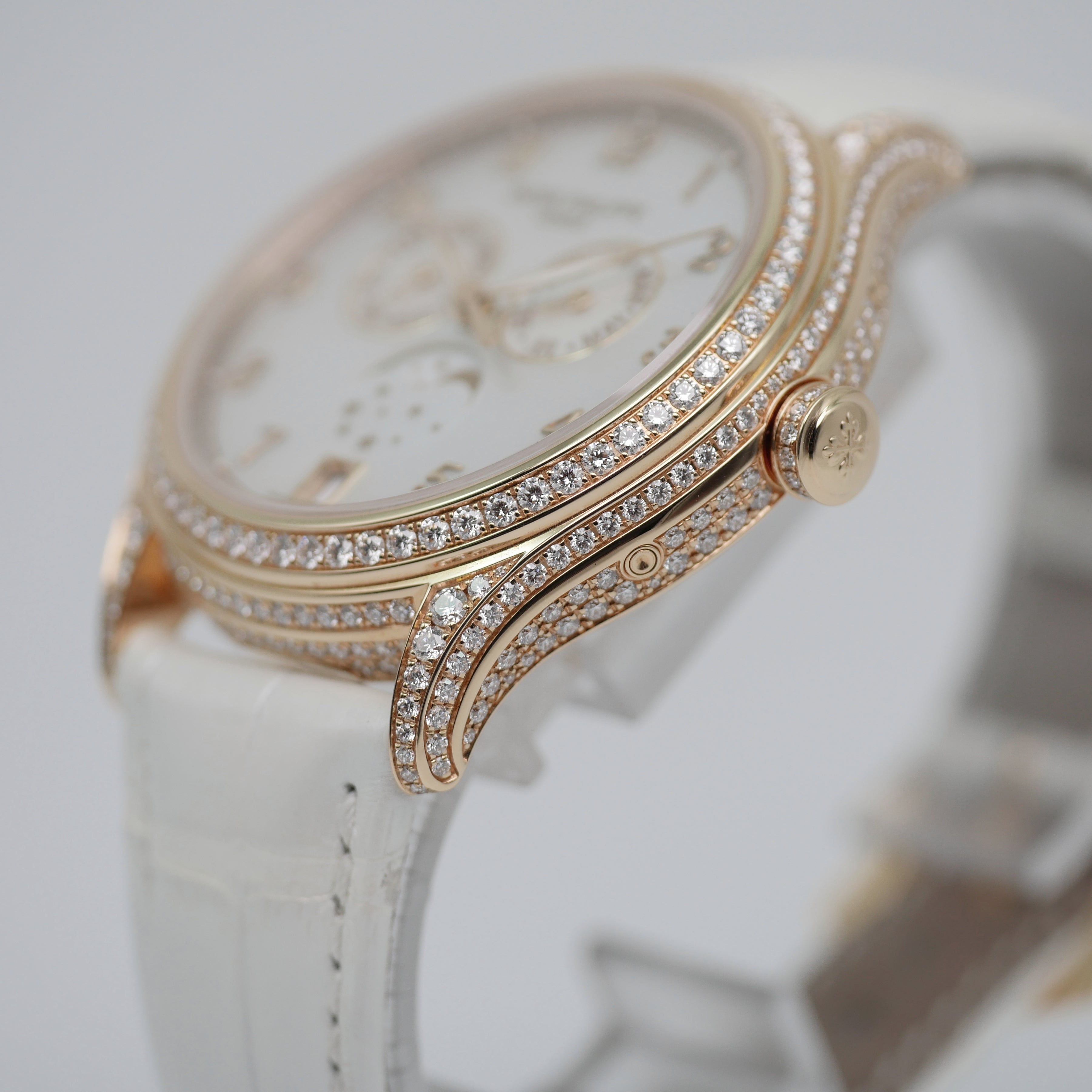 Patek Philippe Annual Calendar Moonphase Roségold 4948R-001 - 2022