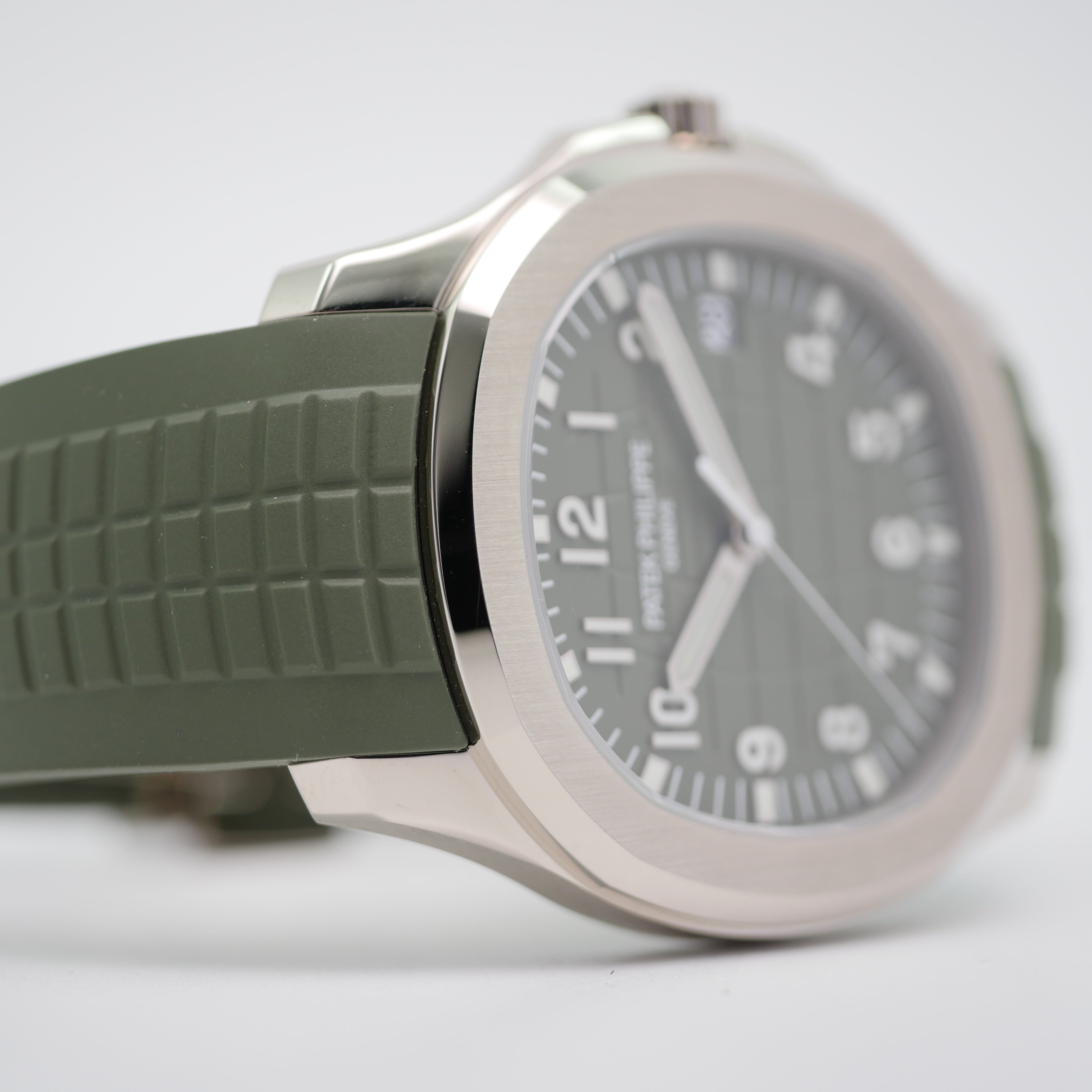 Patek Philippe Aquanaut Weißgold 5168G-010 - 2020