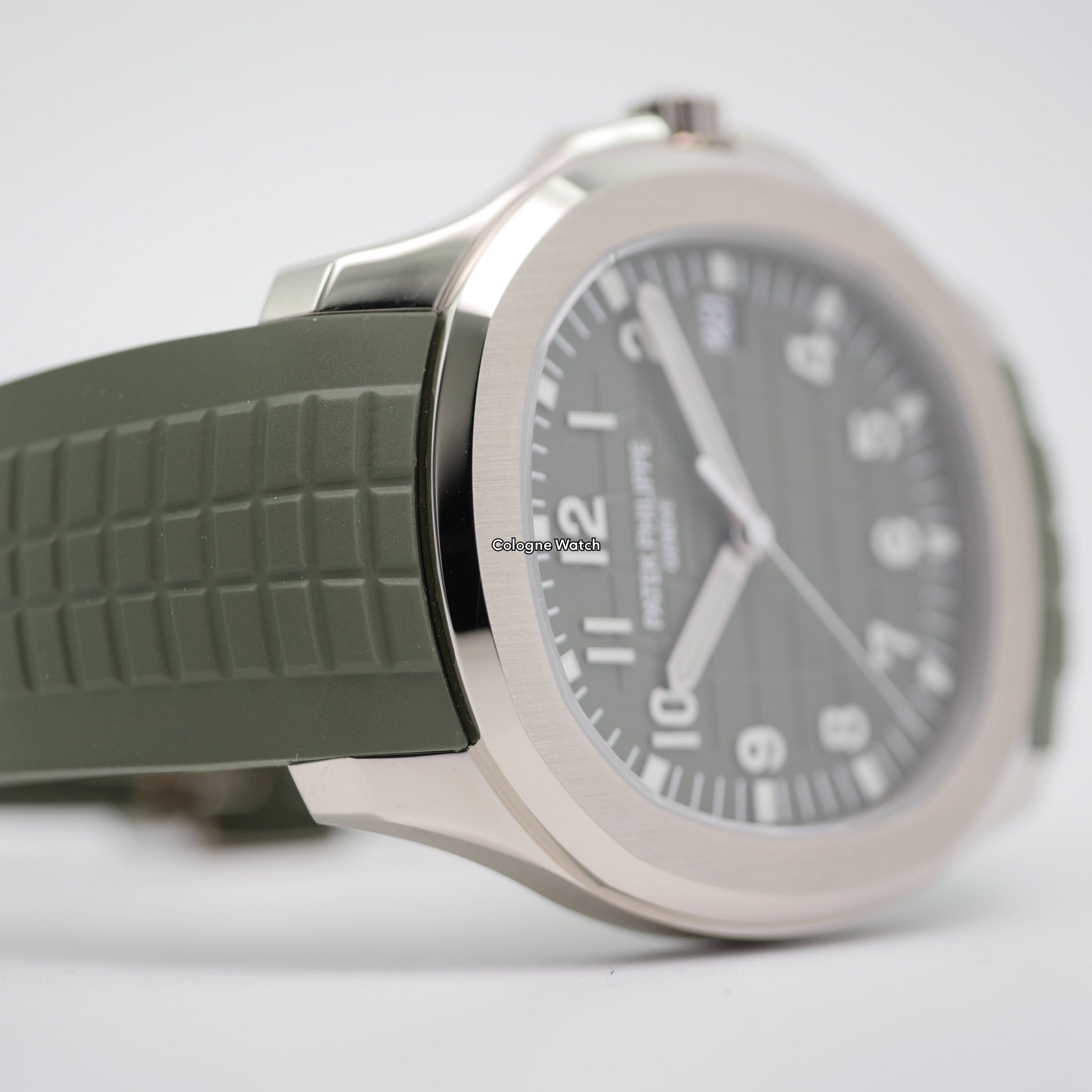 Patek Philippe Aquanaut White Gold 2021 - 5168G-001 