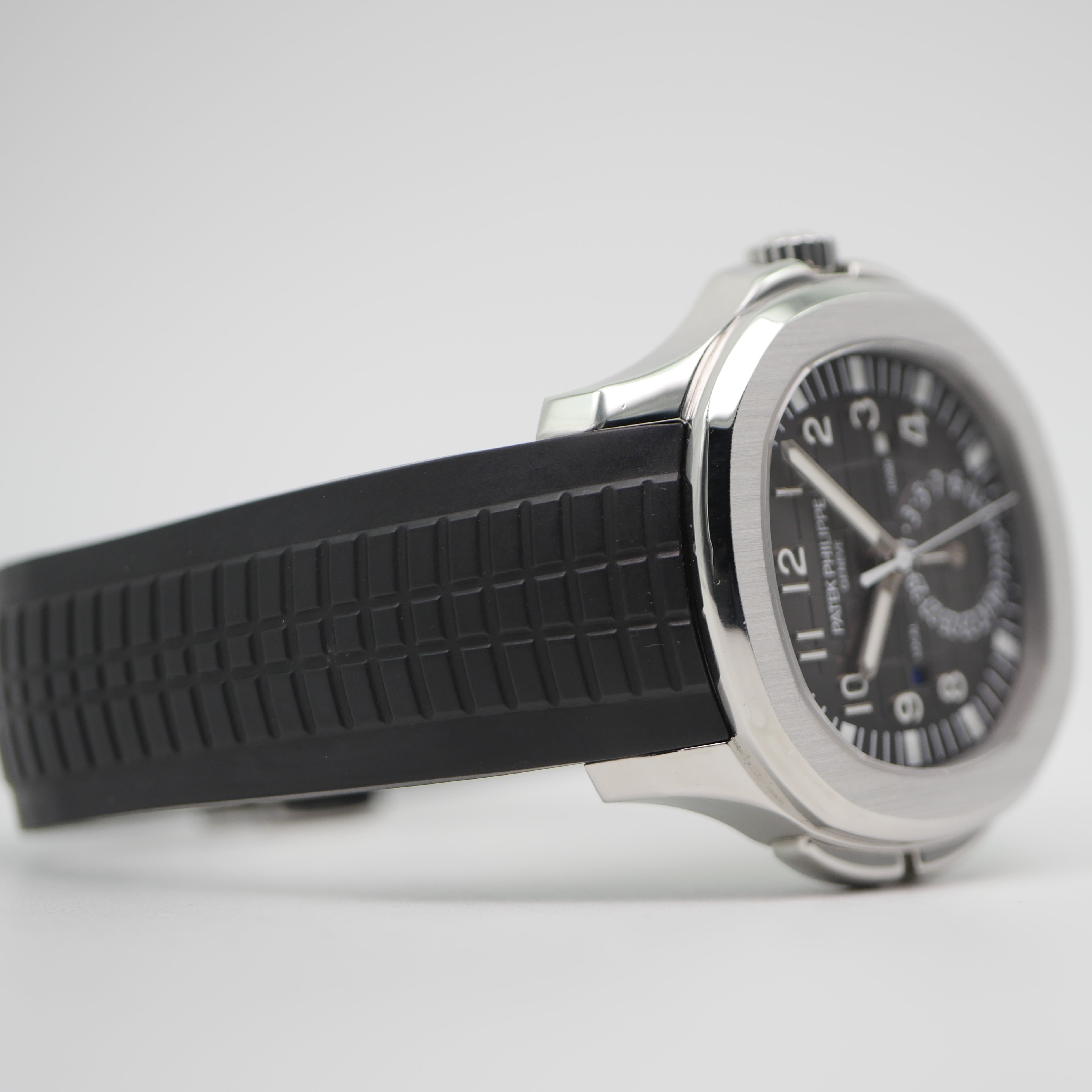 Patek Philippe Aquanaut Travel Time Stahl 5164A-001 - 2013