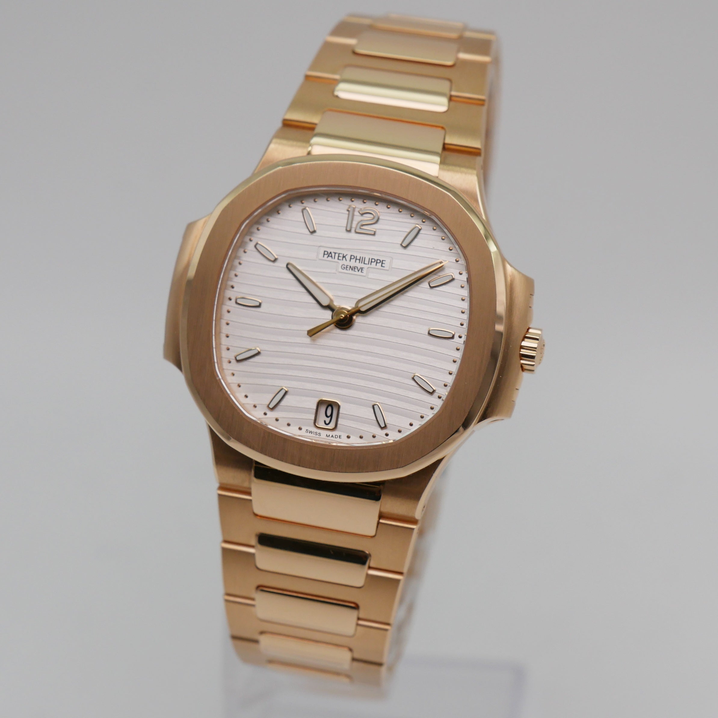 Patek Philippe Nautilus Lady Rose Gold 7118/1200R-001 - 2019 