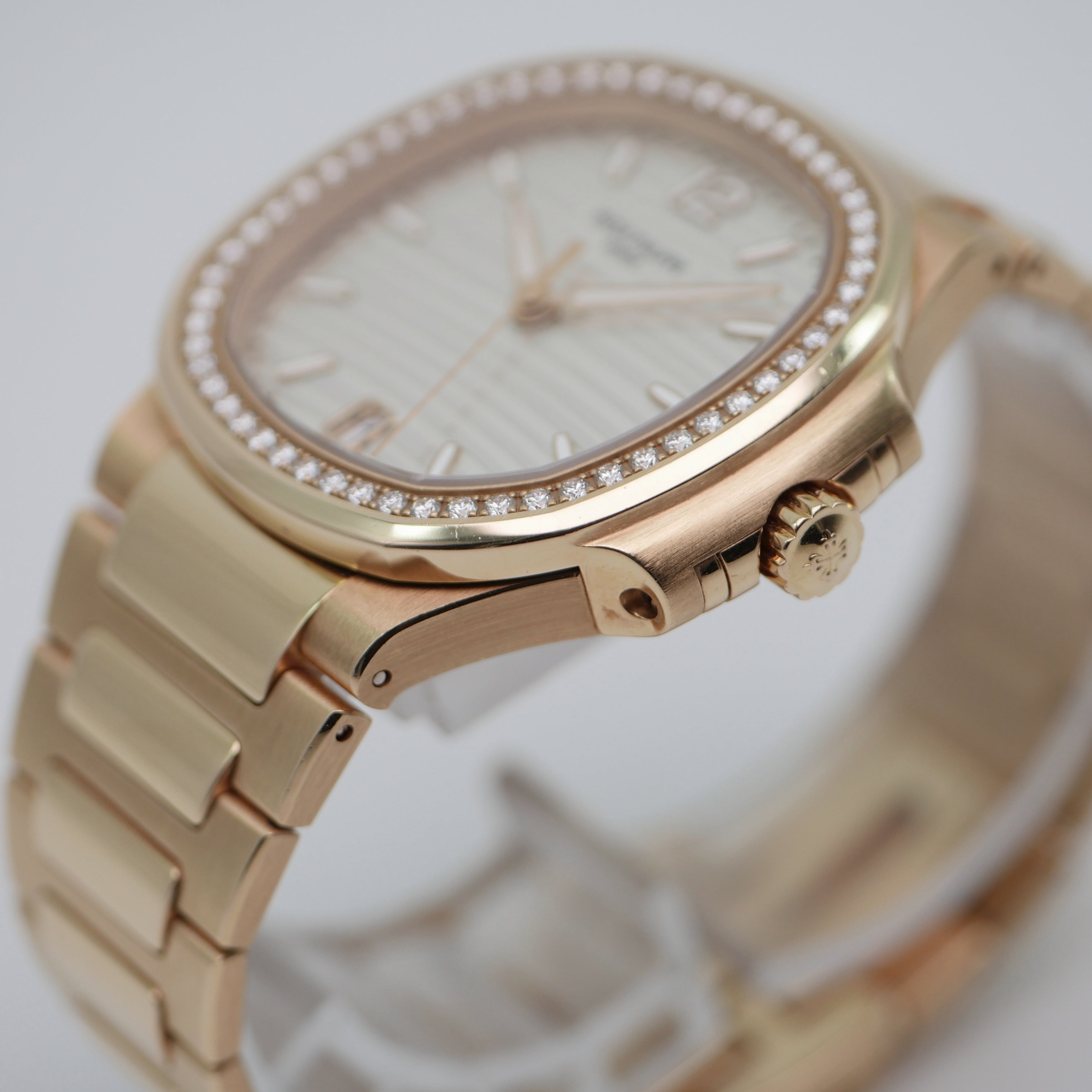 Patek Philippe Nautilus Lady Roségold 7118/1200R-001 - 2019